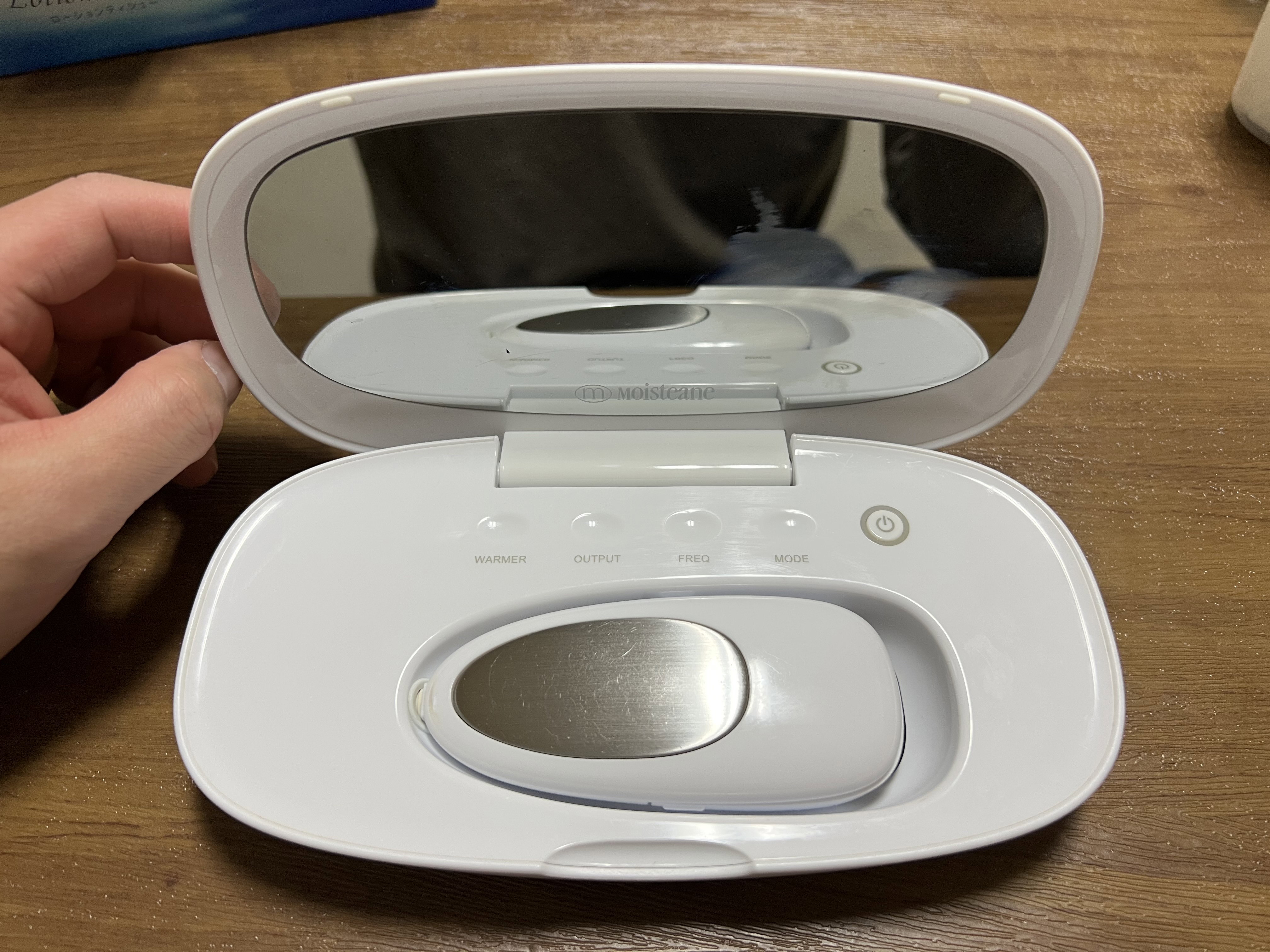 モイスティーヌアドバイザーのお手入れを公開！使用している美容器から