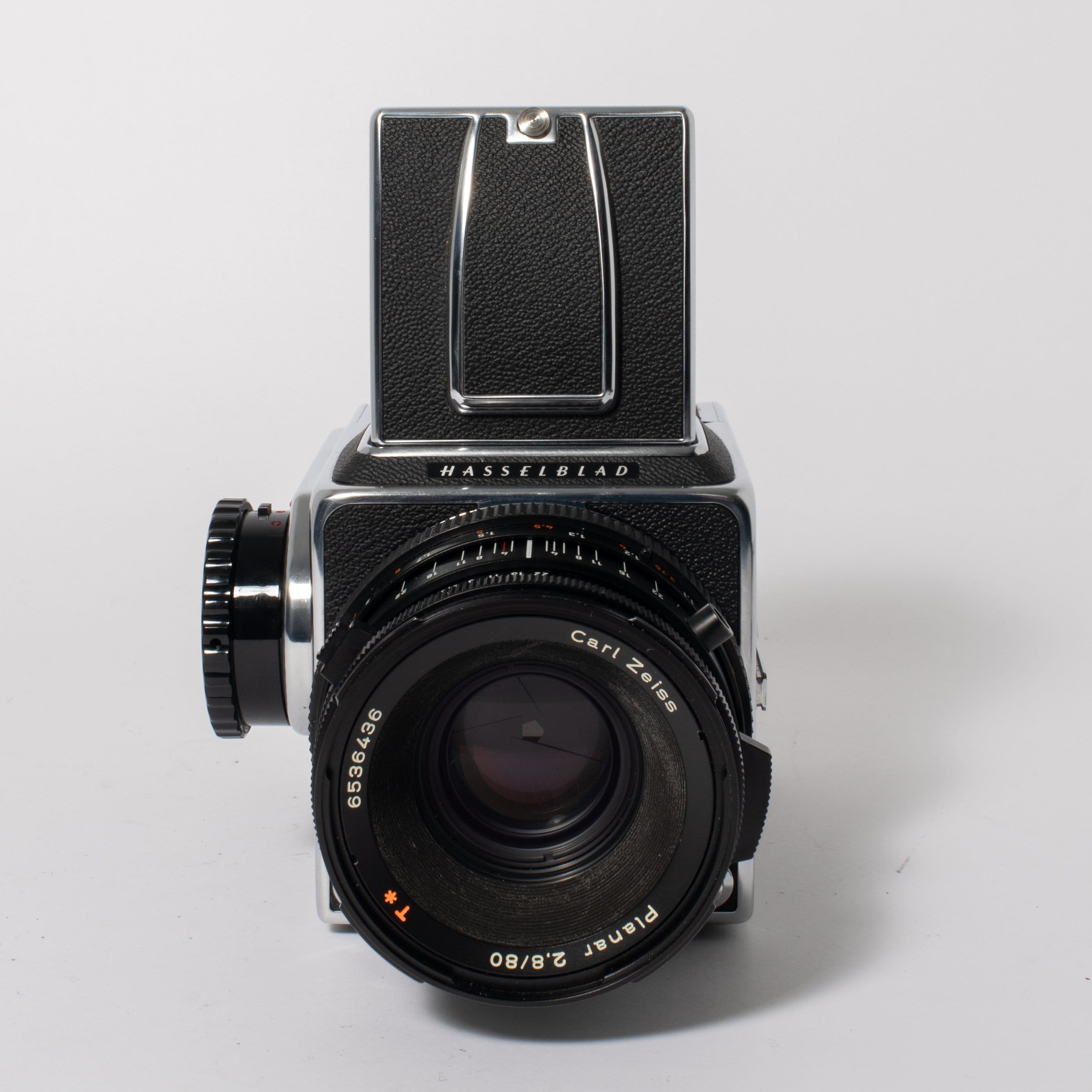 Hasselblad 500 C/M with Zeiss Planar 80mm f/2.8 CF Lens - FRESH