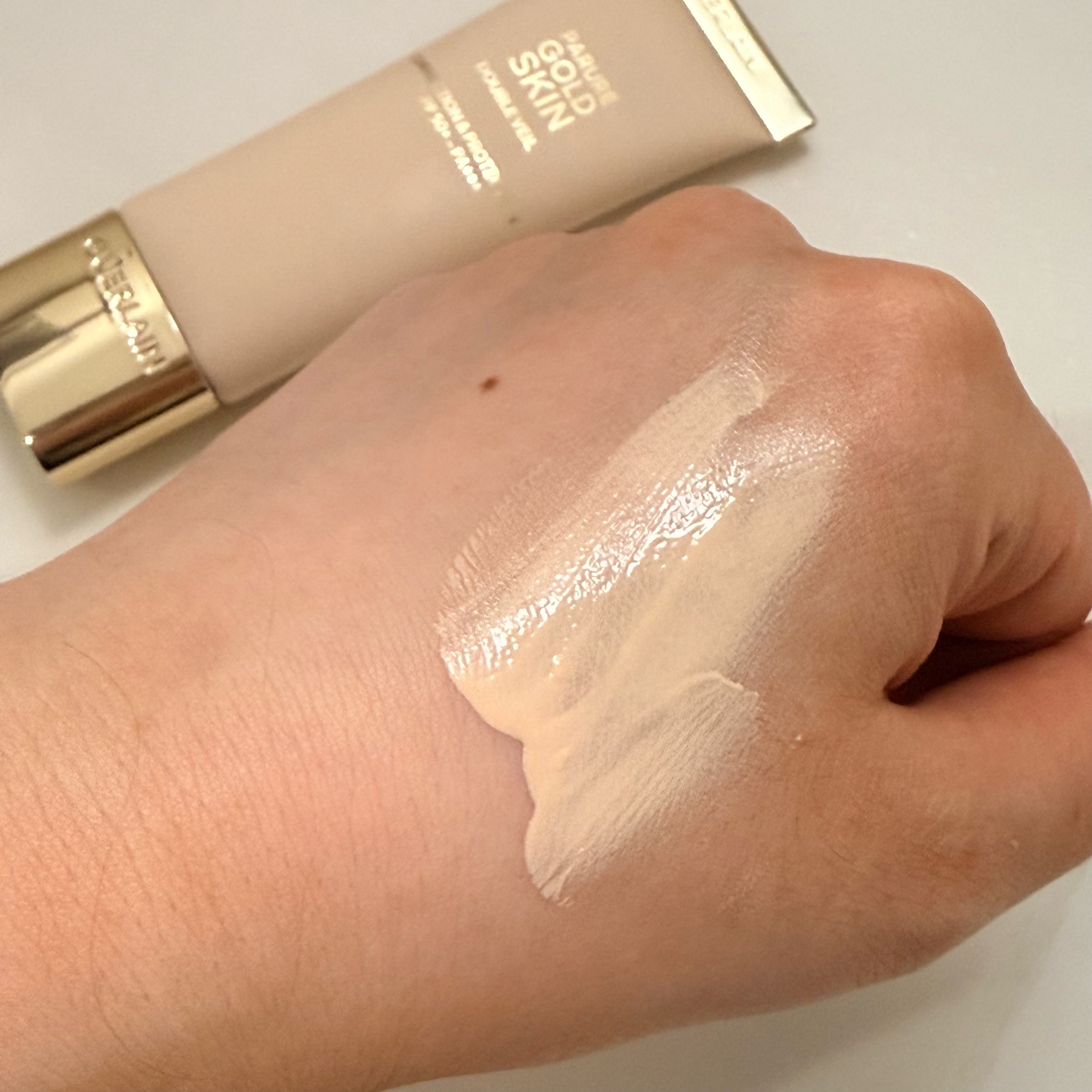 ゲラン / パリュール ゴールド スキン ダブル ヴェール プライマーの