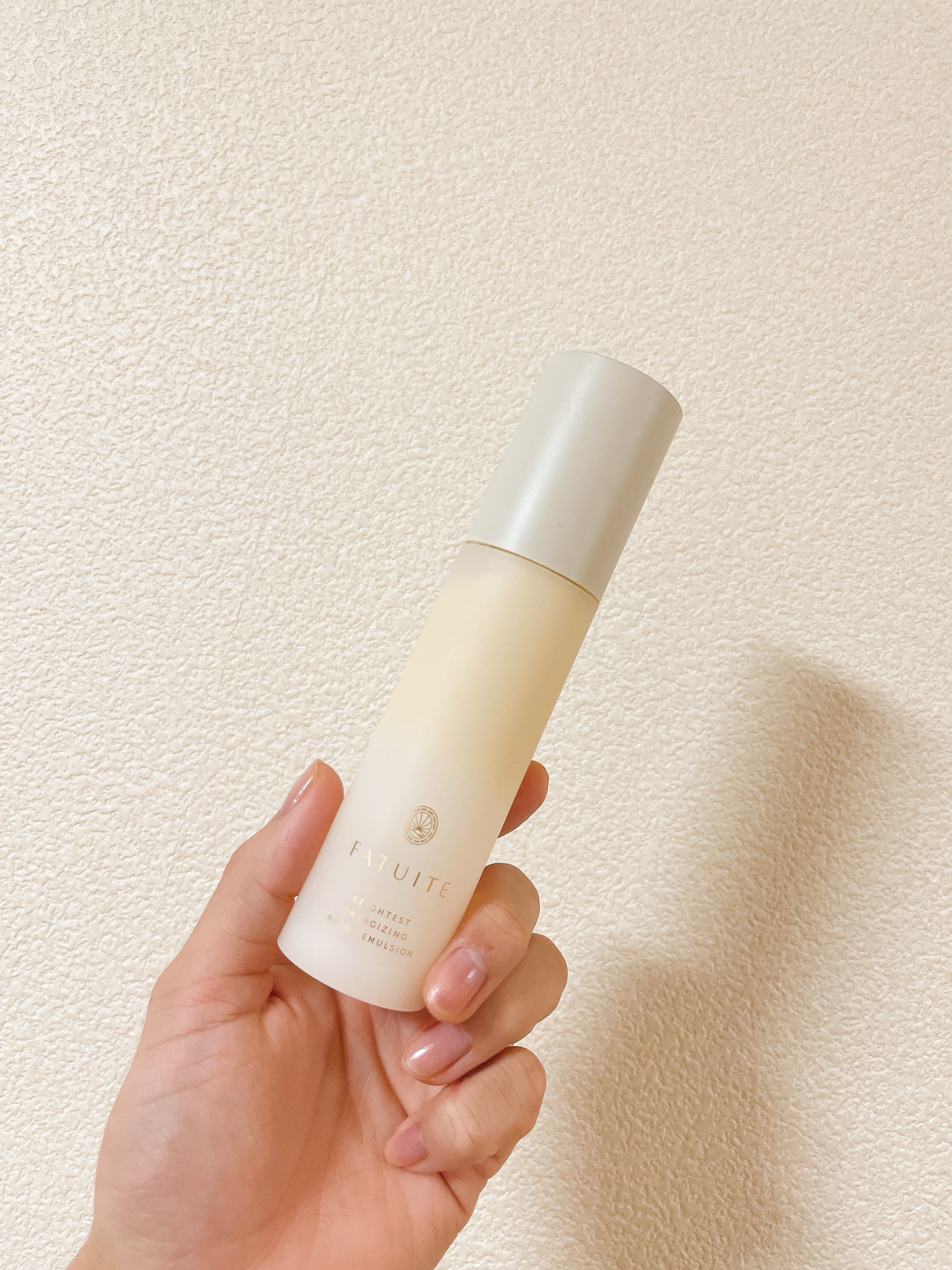 FATUITE / ブライテスト エナジャイジングナイトエマルジョンaの公式