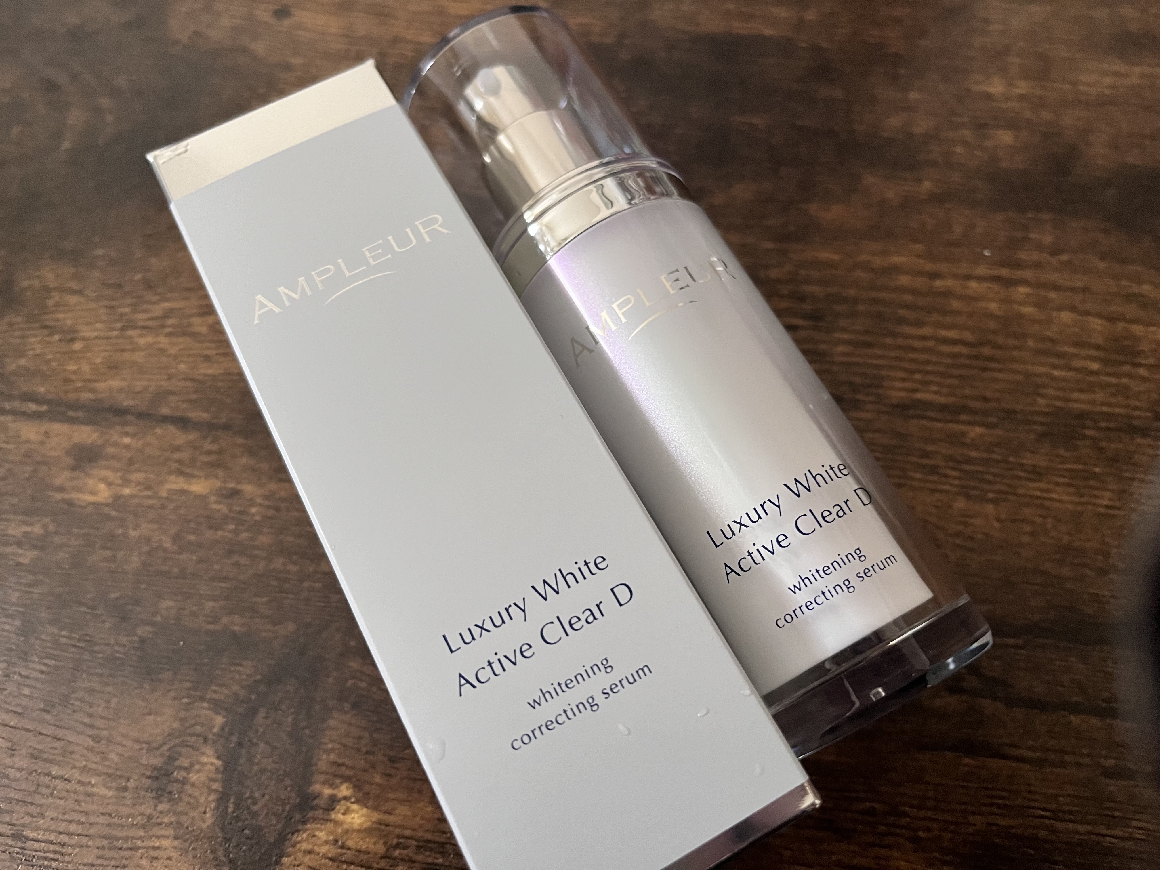 アンプルール(AMPLEUR) / ラグジュアリーホワイト 薬用アクティブ