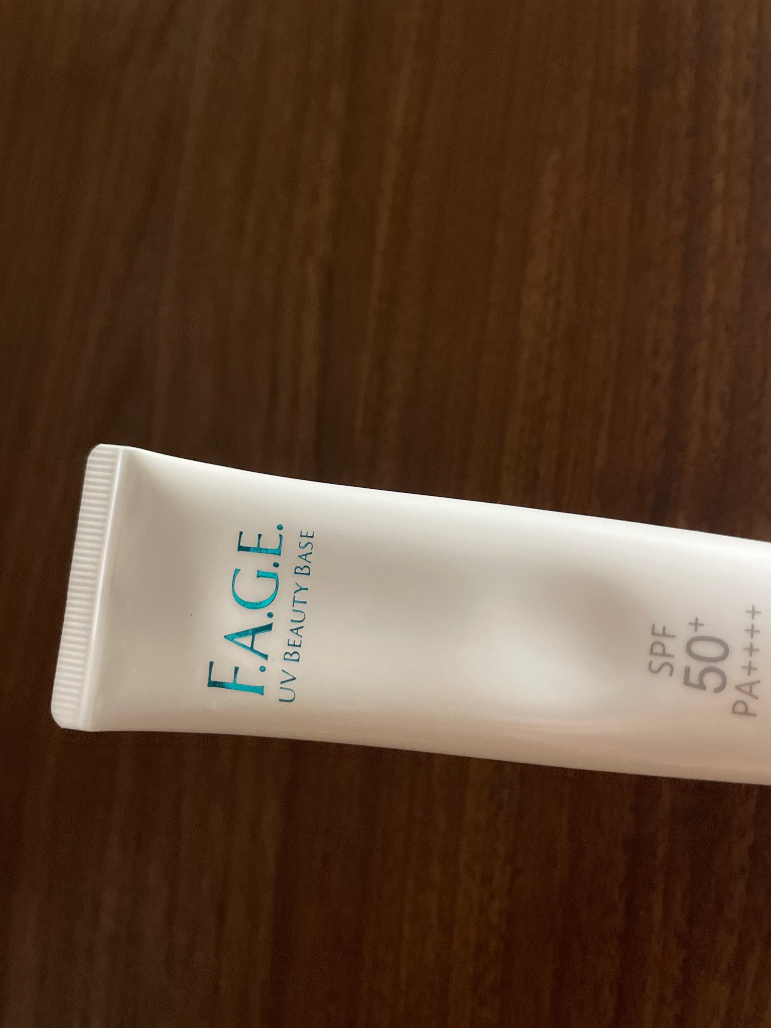 F.A.G.E.(エファージュ) / UVビューティベースの公式商品情報｜美容