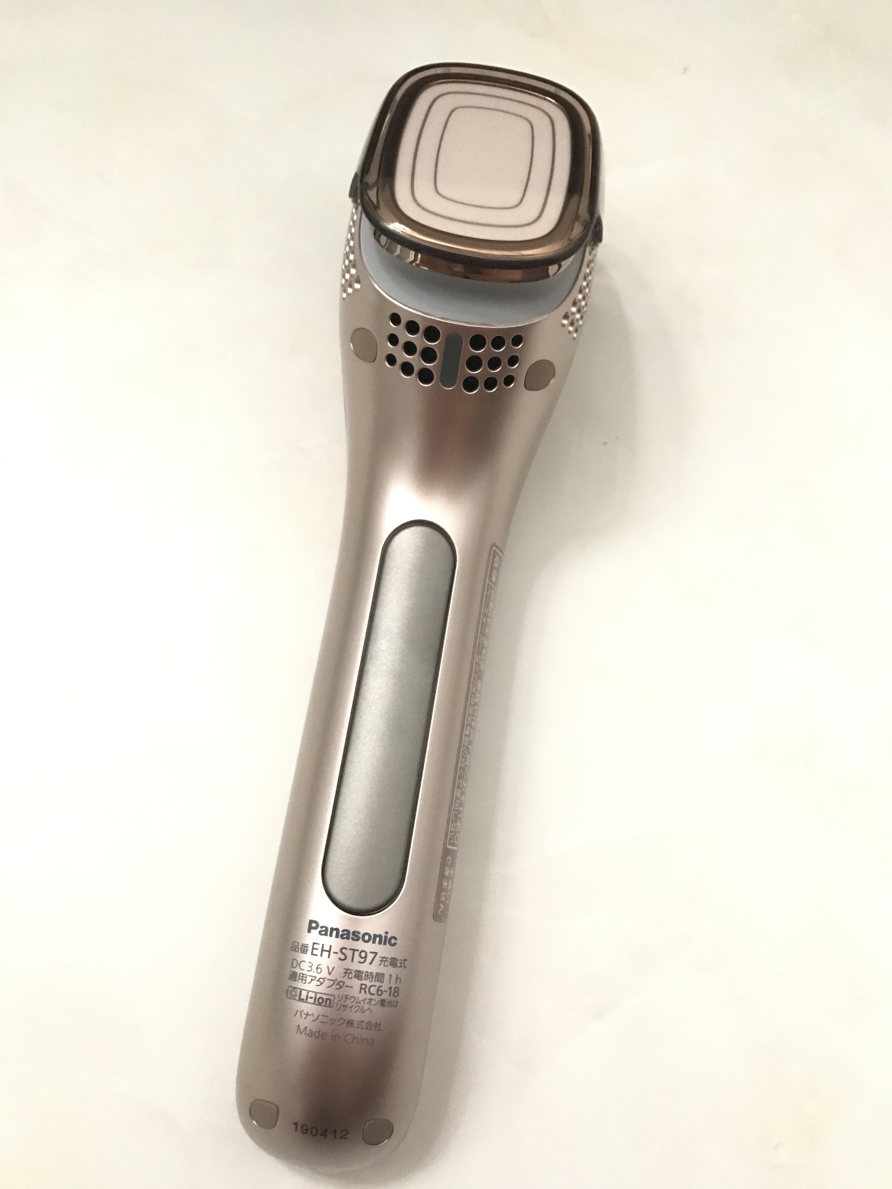 Panasonic / 導入美容器 イオンエフェクター EH-ST97の公式商品情報