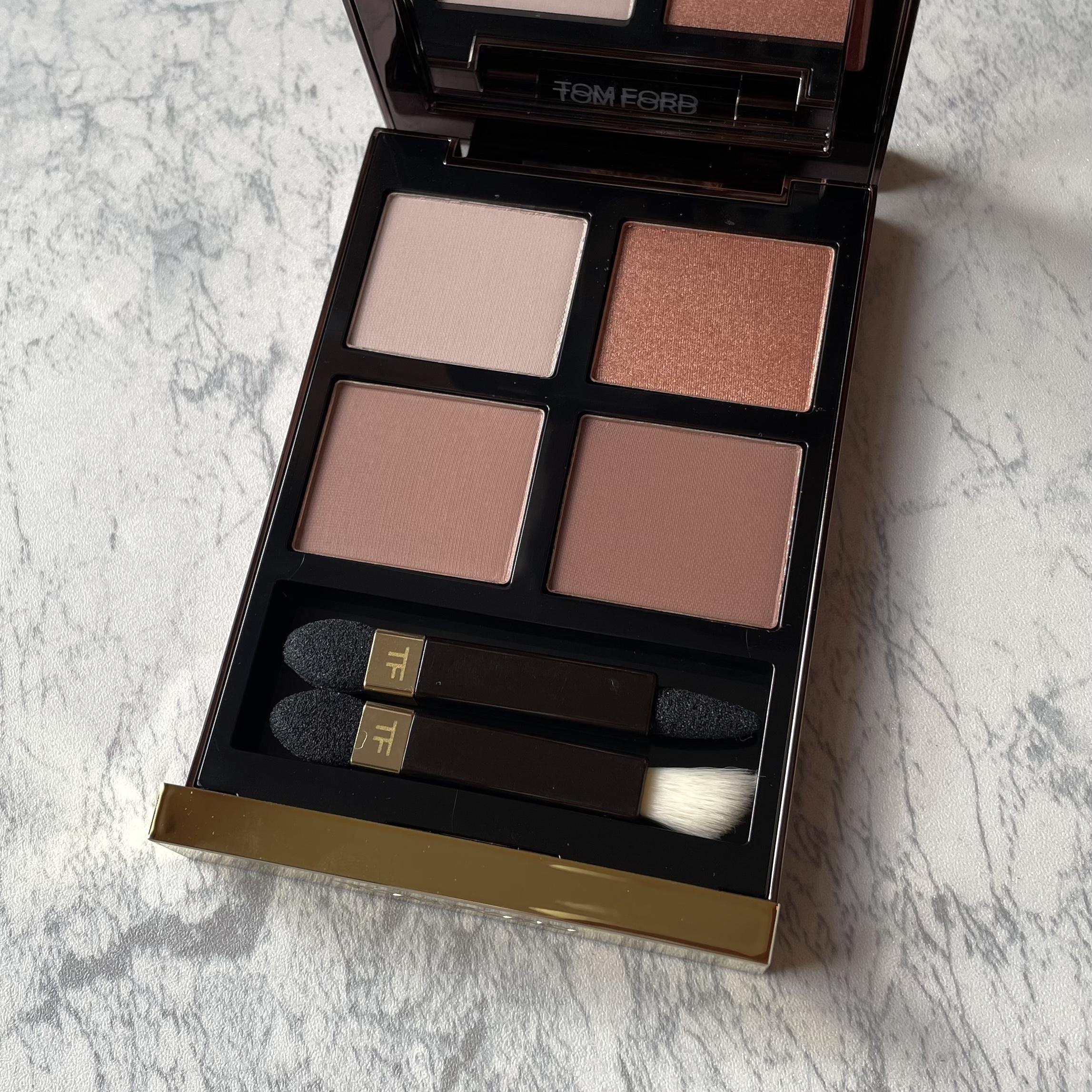 トムフォードアイカラークォード、31スールサーブル | **minimaru