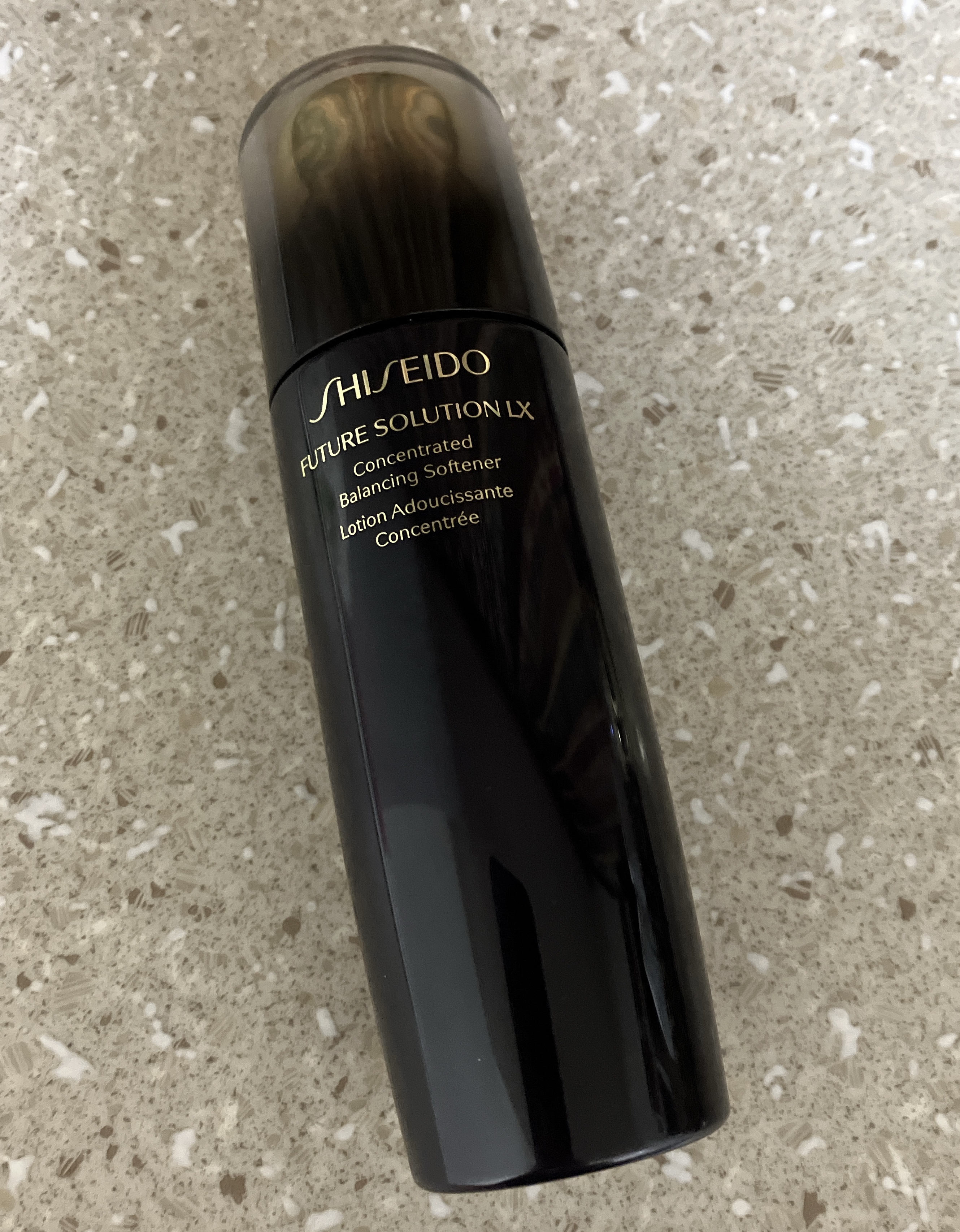 SHISEIDO / フューチャーソリューション LX コンセントレイティッド