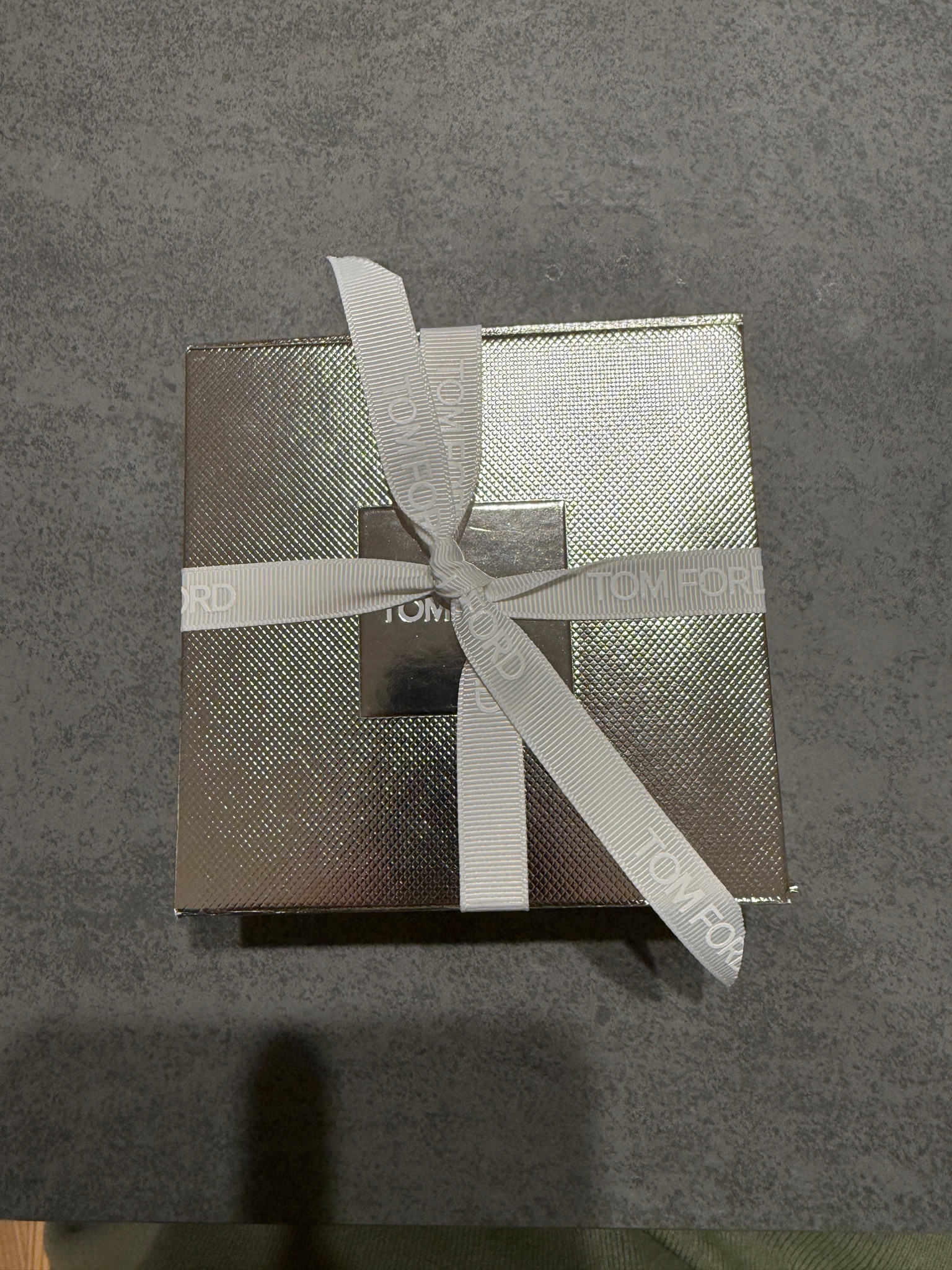 トム フォード ビューティ / アイ カラー クォード 01S メタリック