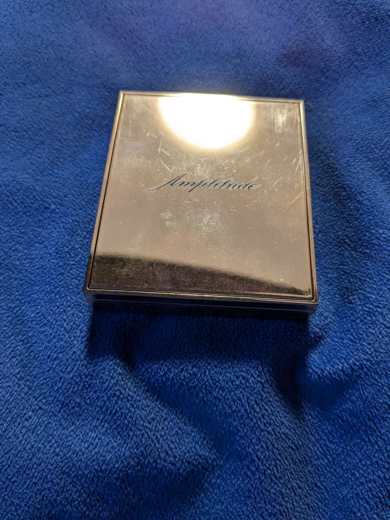 Amplitude(アンプリチュード) / コンスピキュアス チークス 08