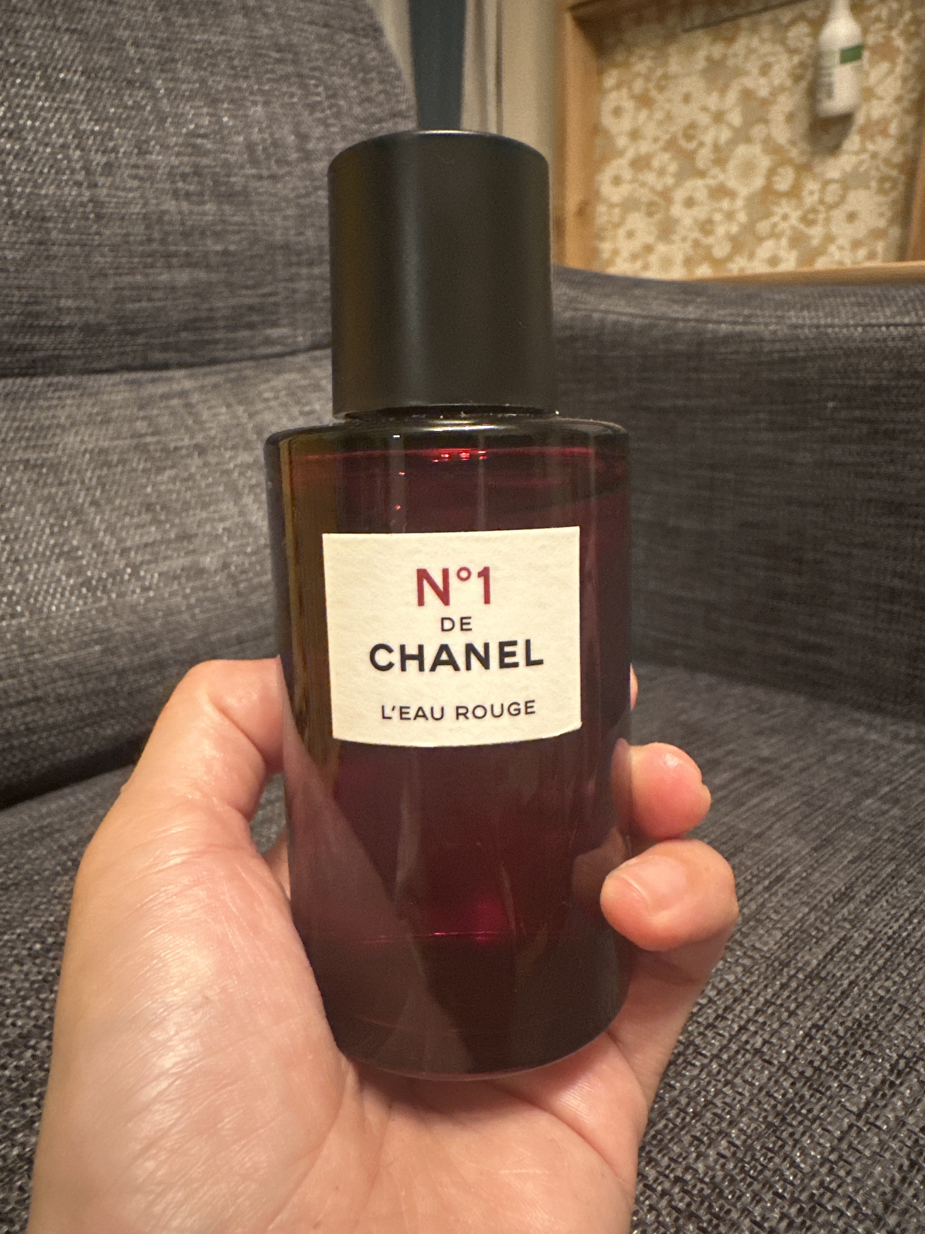 シャネル / ロー ルージュ N°1 ドゥ シャネルの公式商品情報｜美容