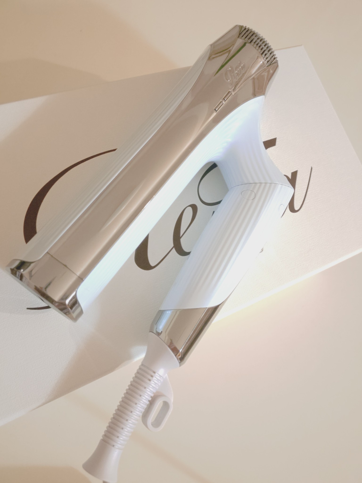 ReFa / リファビューテック ドライヤースマート ダブル アイボリーの