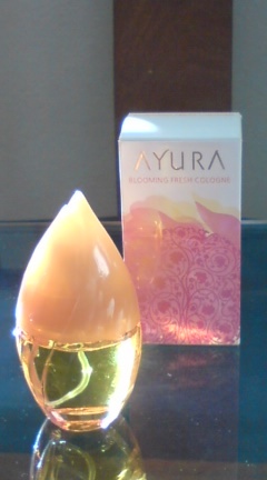 アユーラ / ブルーミングフレッシュコロン (ナチュラルスプレー)の公式