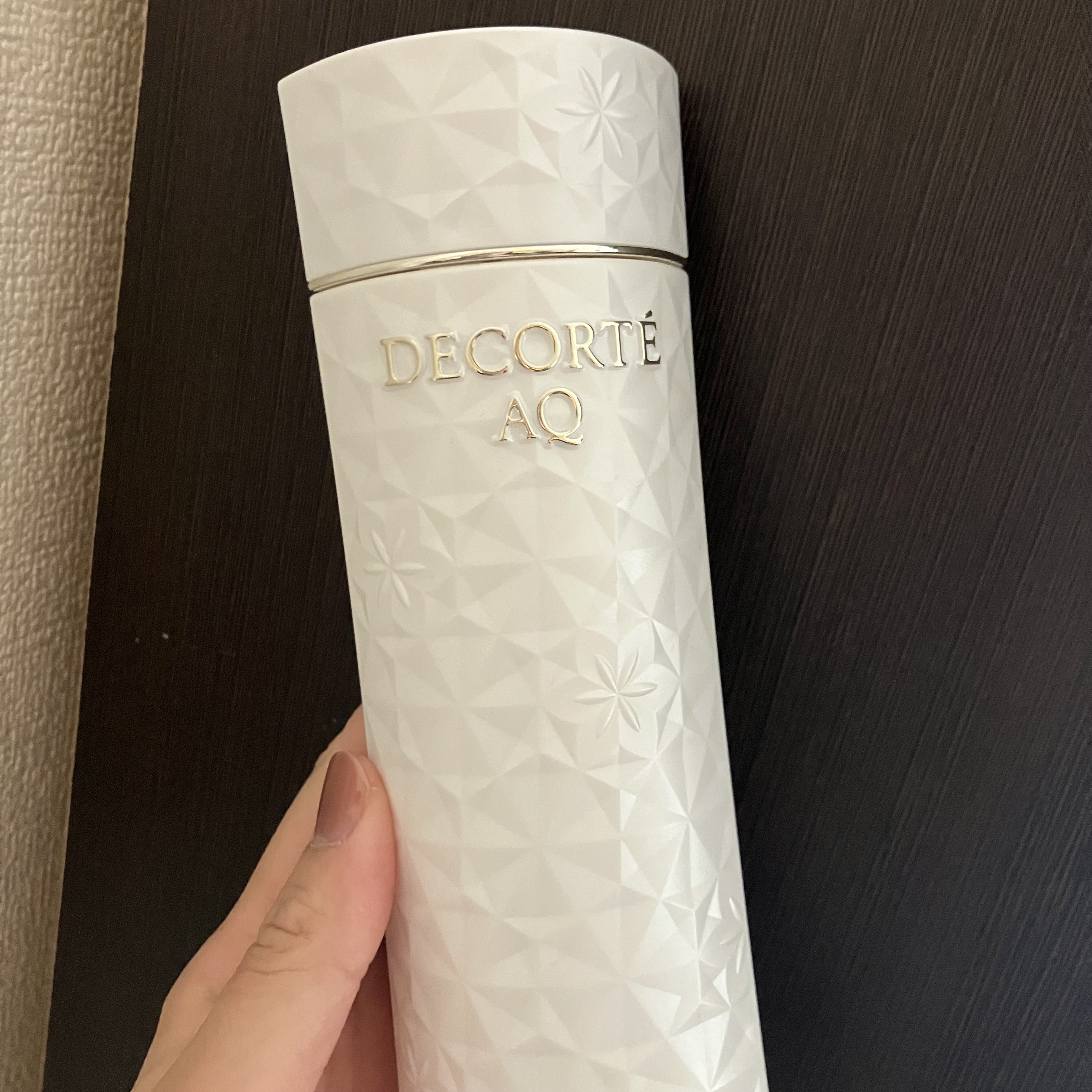 コスメデコルテ / AQ ホワイトニング ローションの公式商品情報｜美容