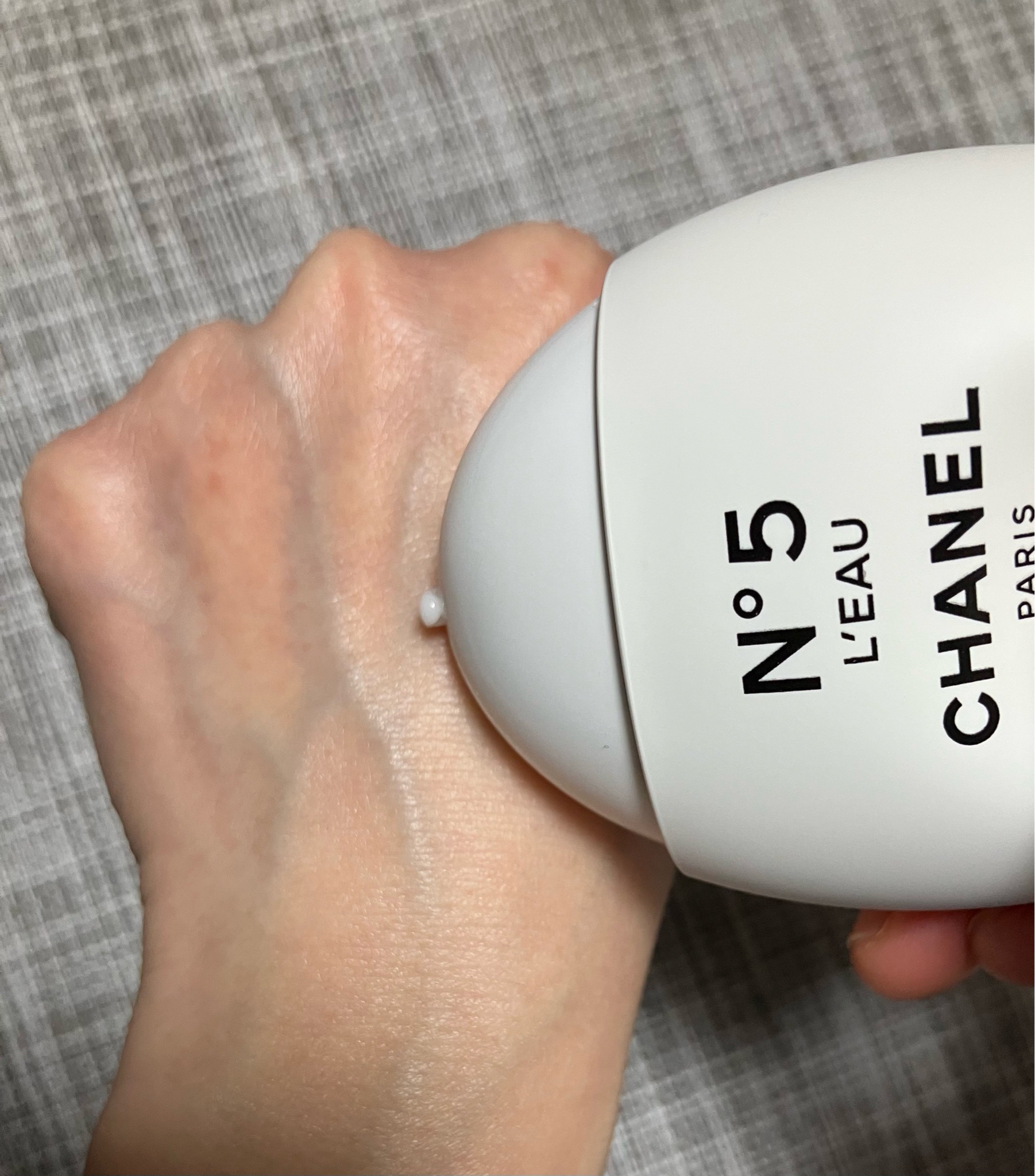 シャネル / シャネル N°5 ロー ハンド クリームの公式商品情報｜美容