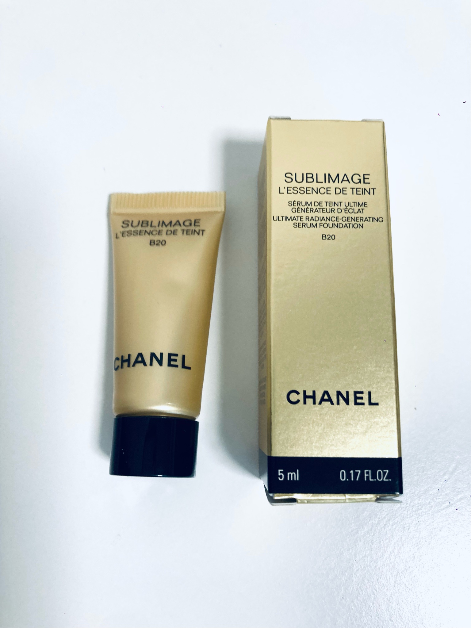 シャネル / サブリマージュ レサンス ドゥ タン B20の公式商品情報