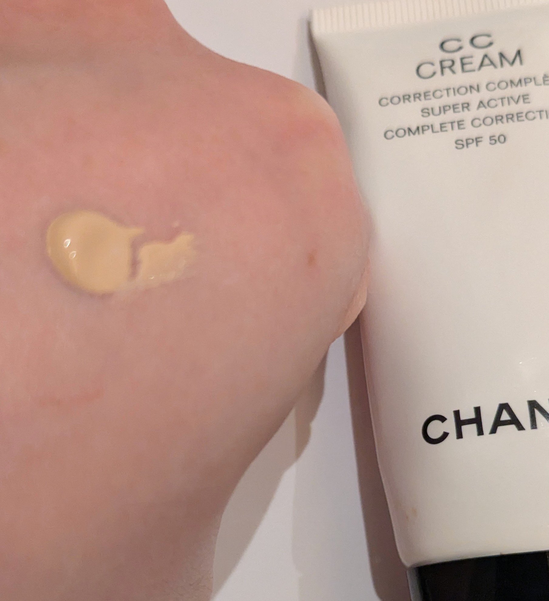 シャネル / CC クリーム N 21 ベージュの公式商品情報｜美容・化粧品