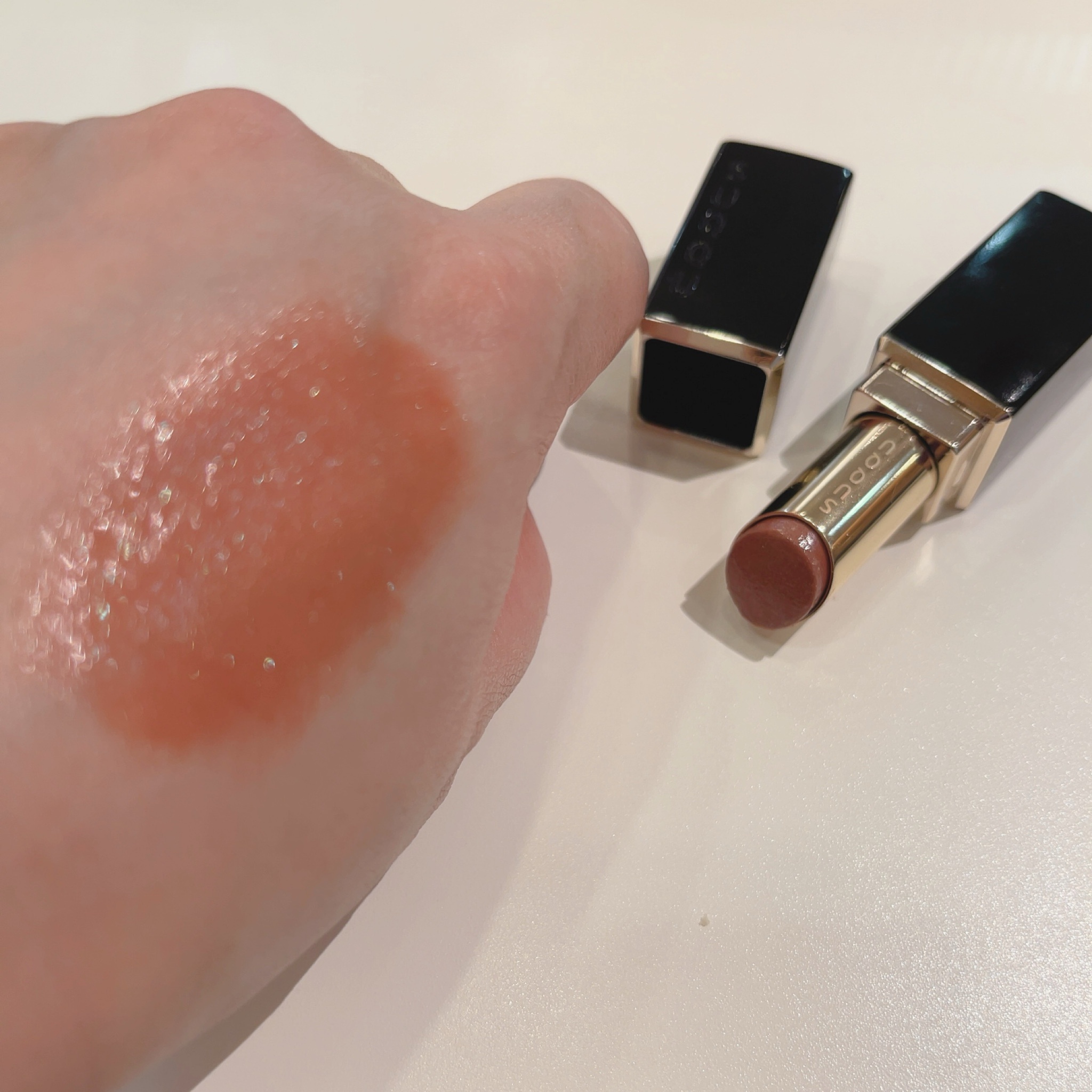 SUQQU(スック) / モイスチャー グレイズ リップスティック 104 揺憩