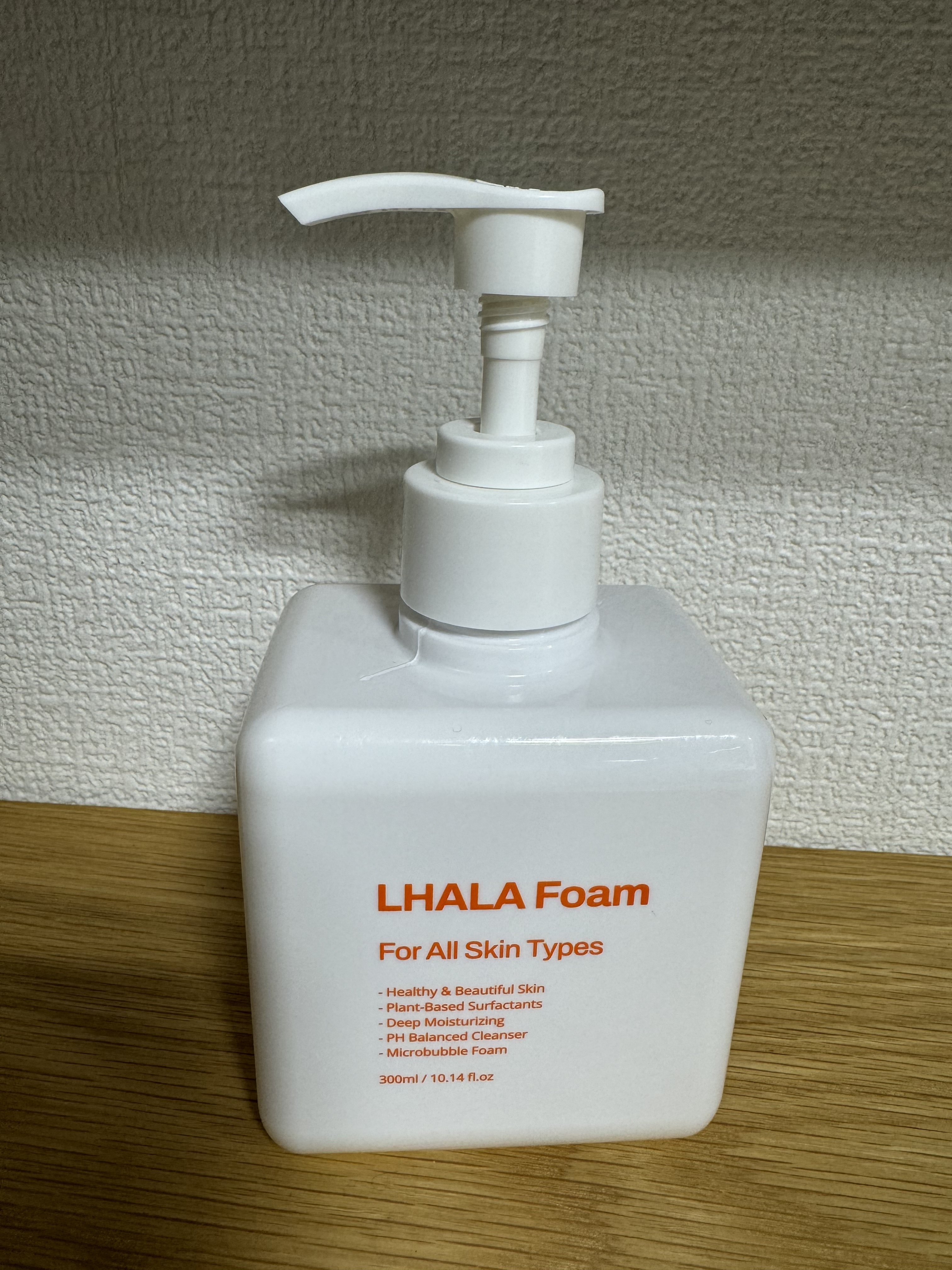 ララピール / ララフォームマイクロバブルクレンザー 300mlの公式商品