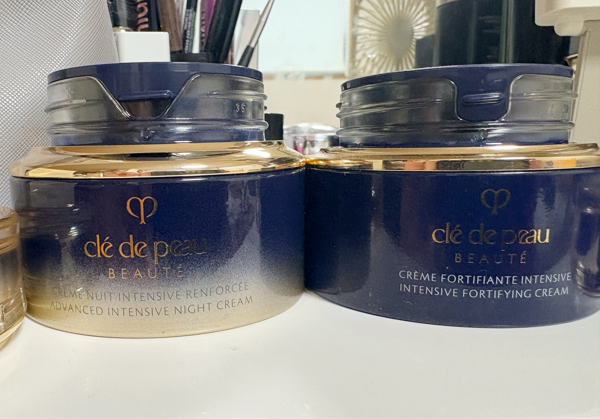 クレ・ド・ポー ボーテ / クレームアンタンシヴR（ニュイ）の公式商品