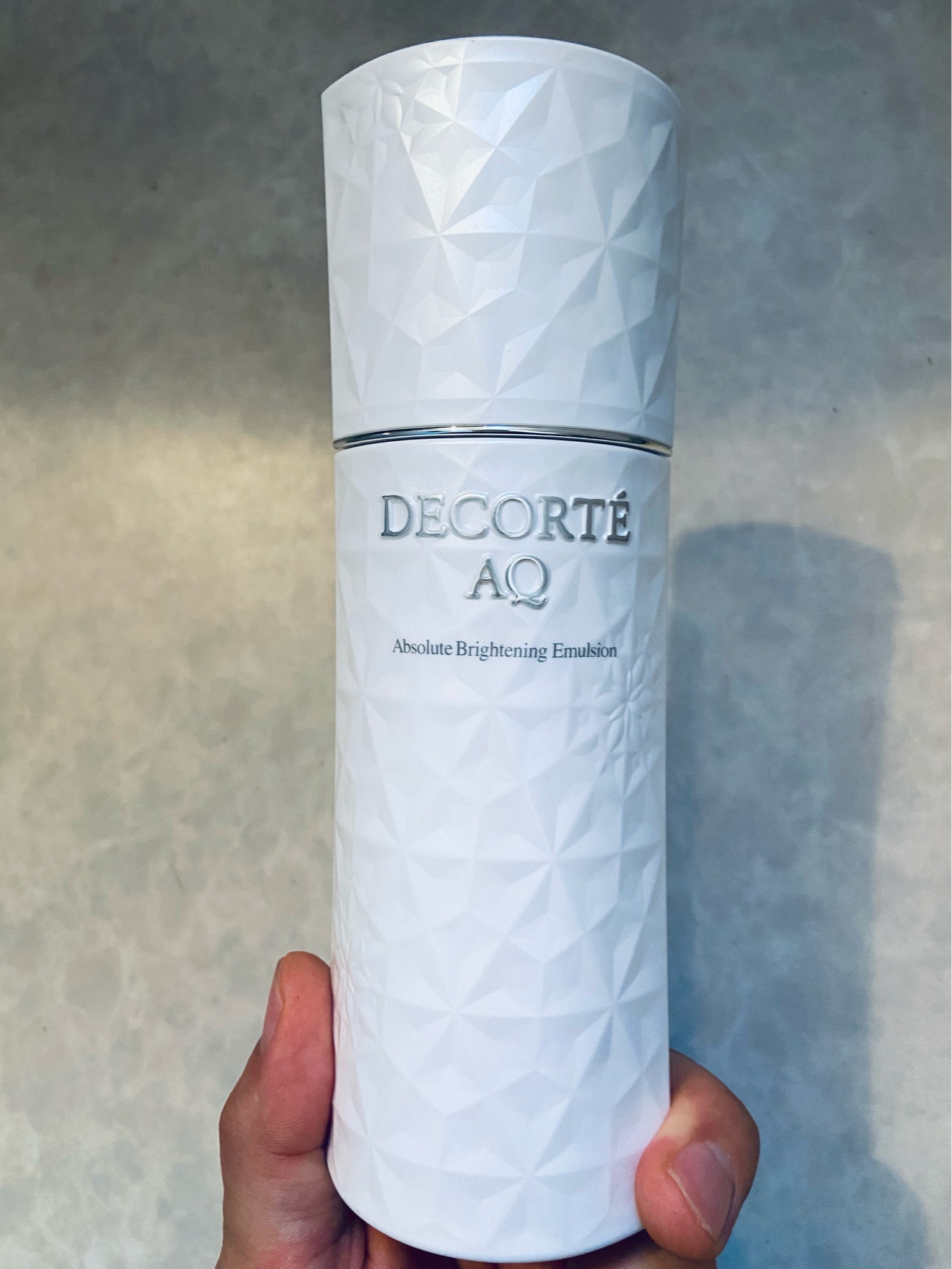 コスメデコルテ / AQ アブソリュート エマルジョン ブライトの公式商品