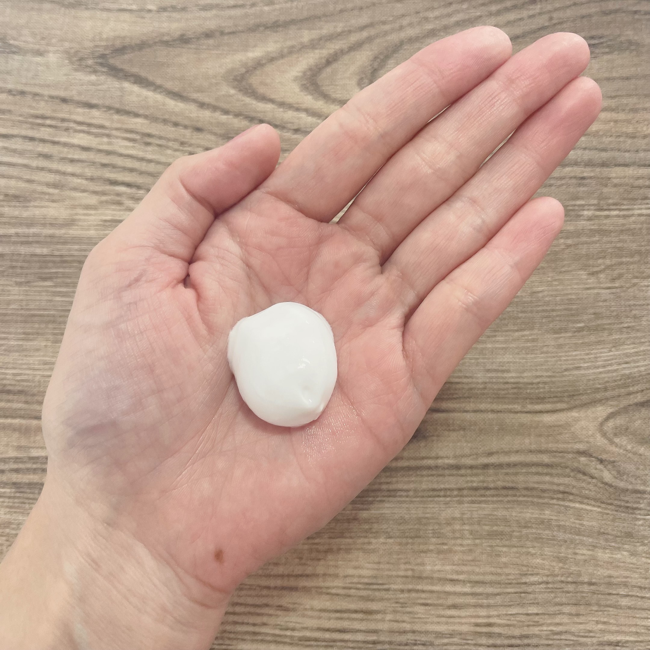 ルソイル / 薬用美白 ルソイル スパークルホワイトニングモイスト