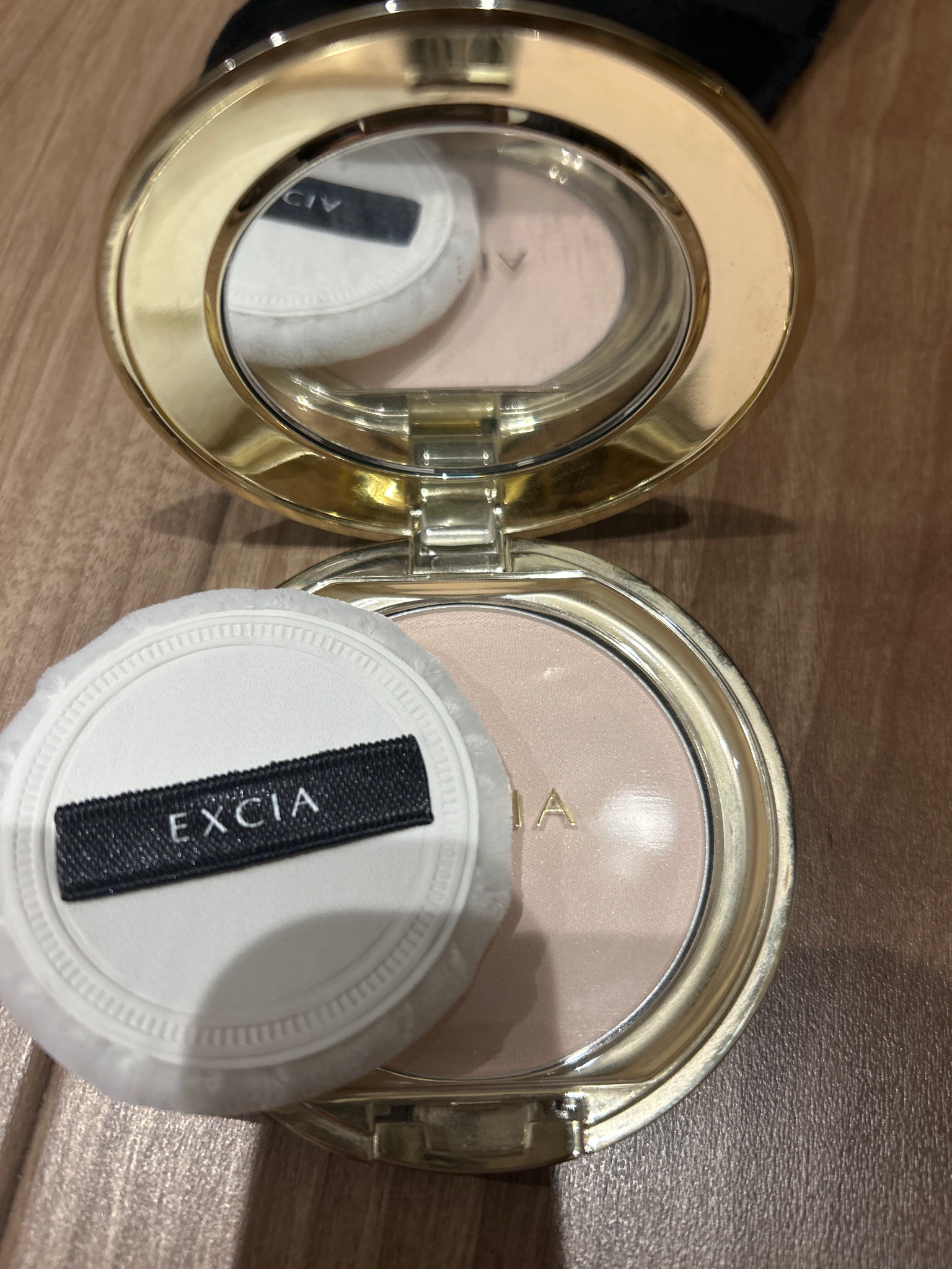 アルビオン / エクシア トランスペアレント グロウ ヴェールの公式商品