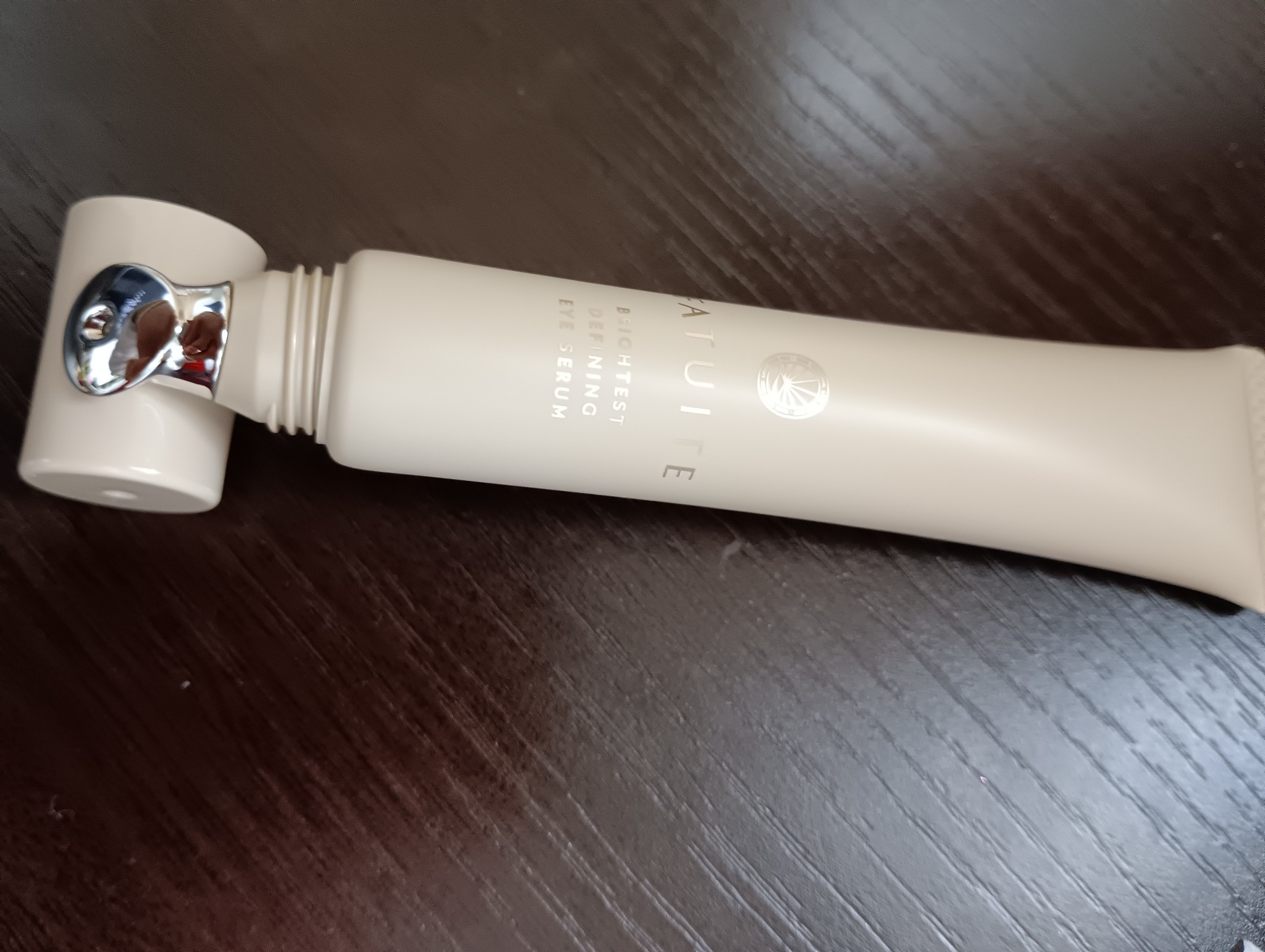 FATUITE / ブライテスト ディファイニングアイセラムの公式商品情報