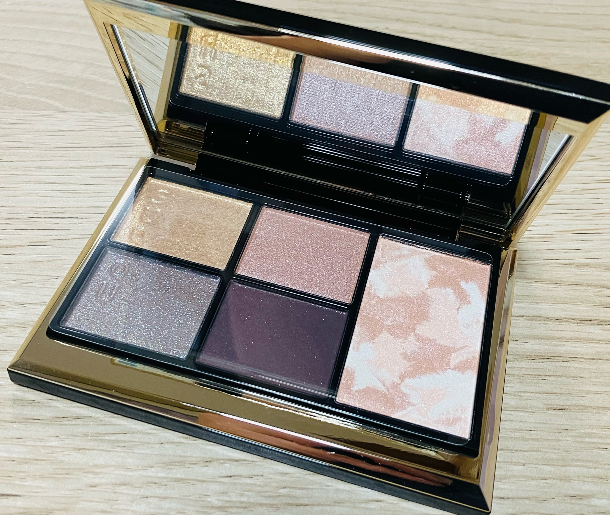 SUQQU(スック) / アイ＆ フェイス コンパクト 101冬響 - TOUKYOU[限定