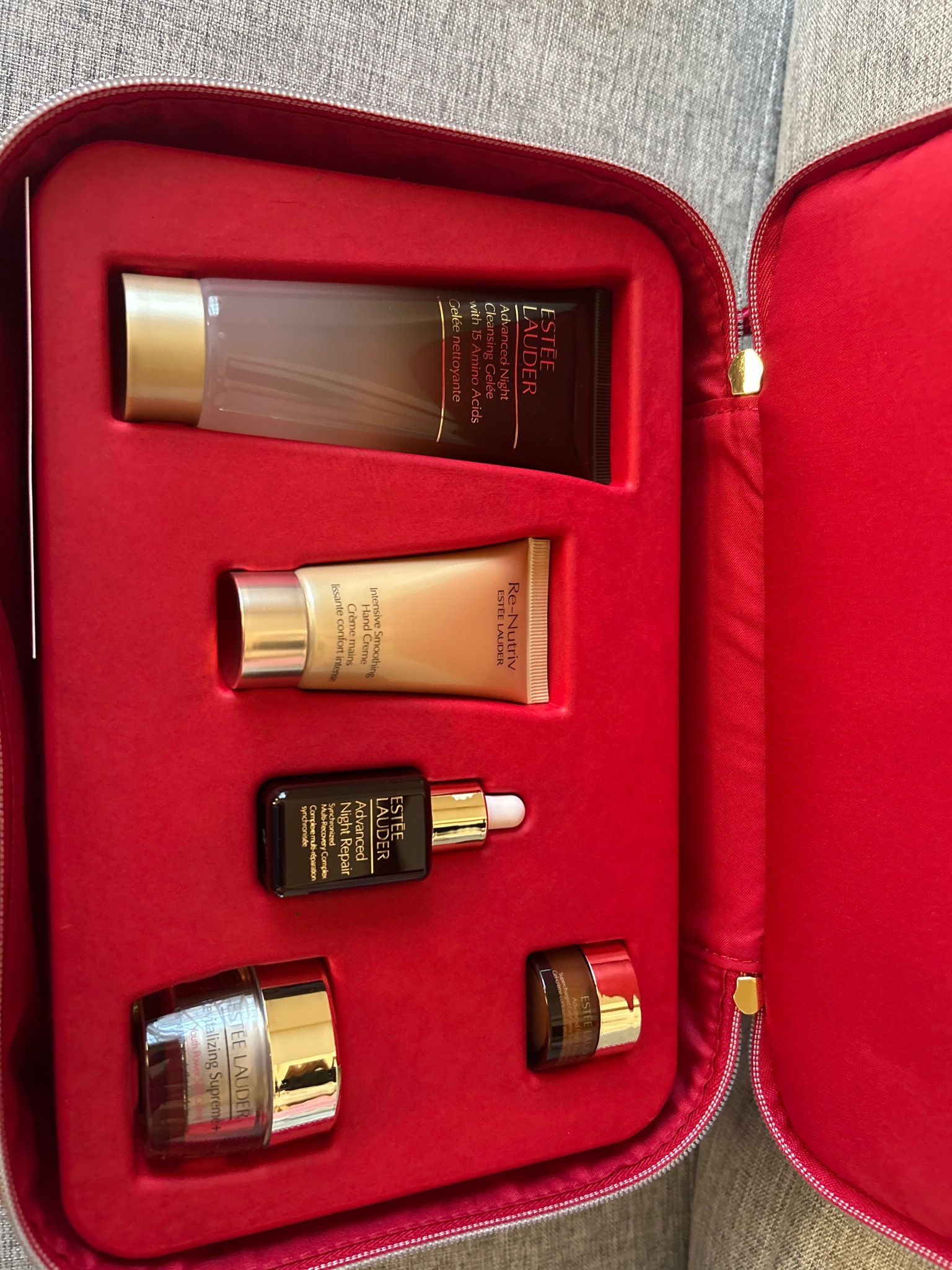 エスティ ローダー / メークアップ コレクション 2024の公式商品情報