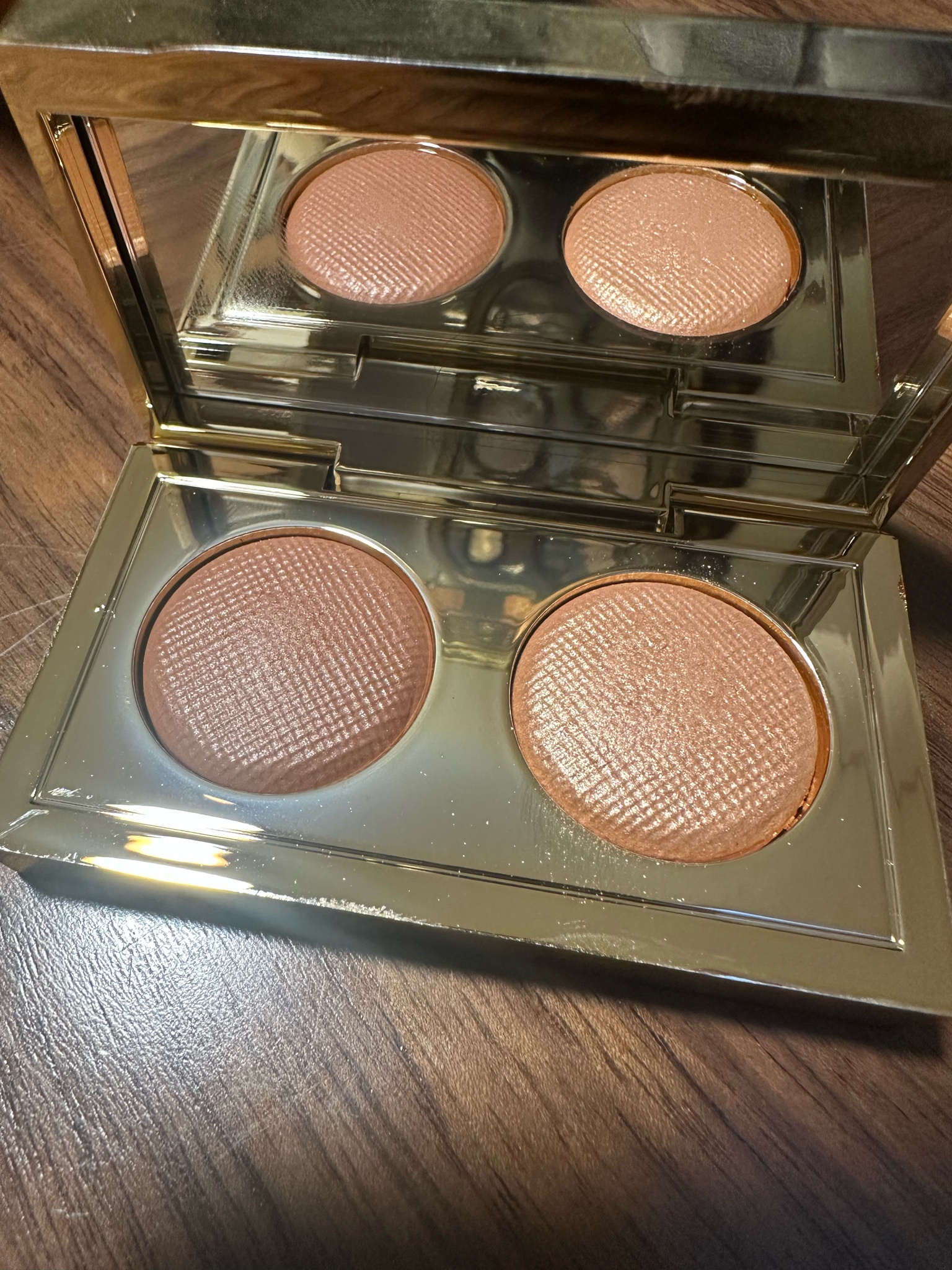 ボビイ ブラウン / リュクス アイシャドウ デュオ スパークリングコパ