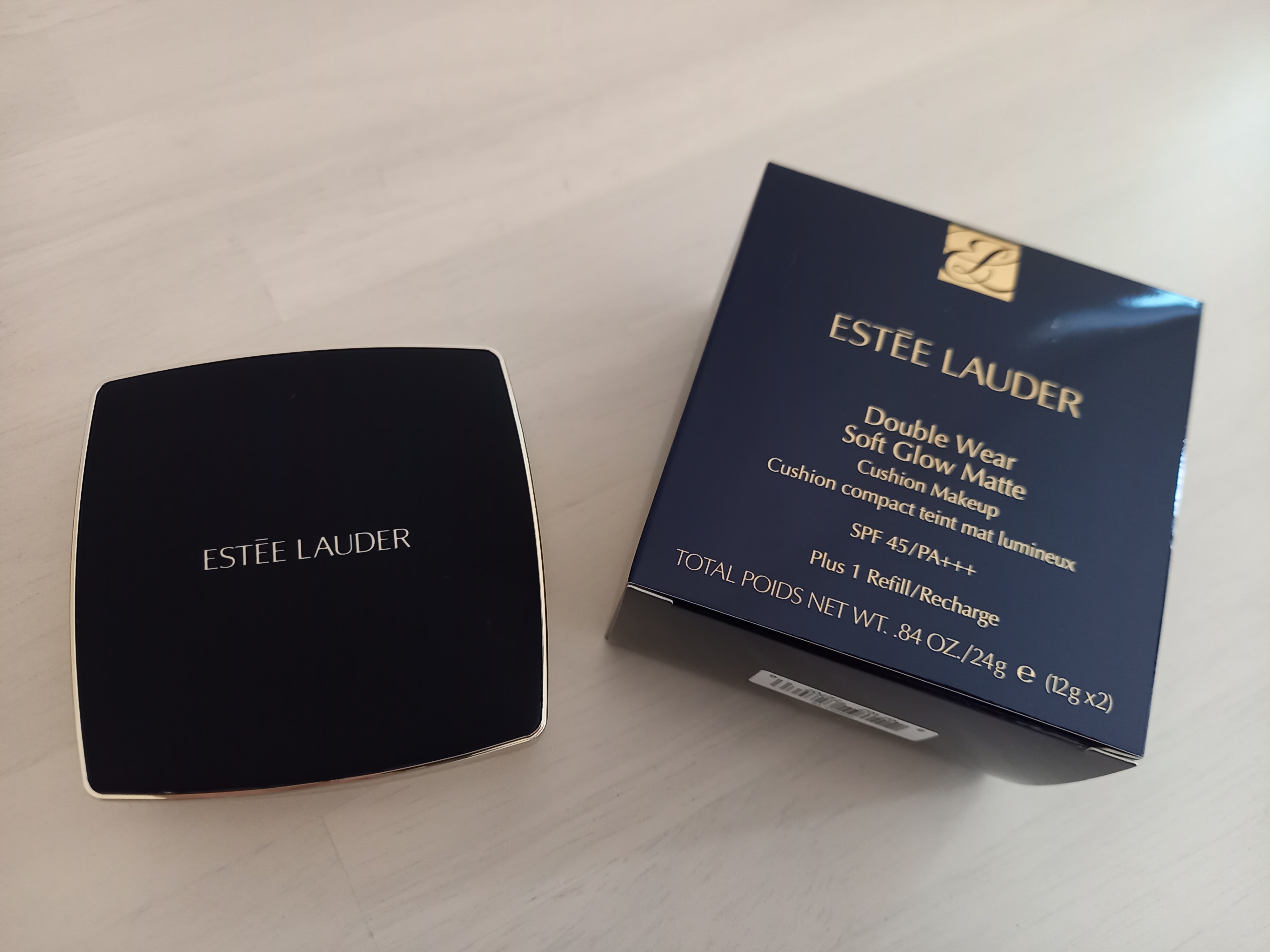エスティ ローダー / ダブル ウェア ソフト グロウ マット クッション