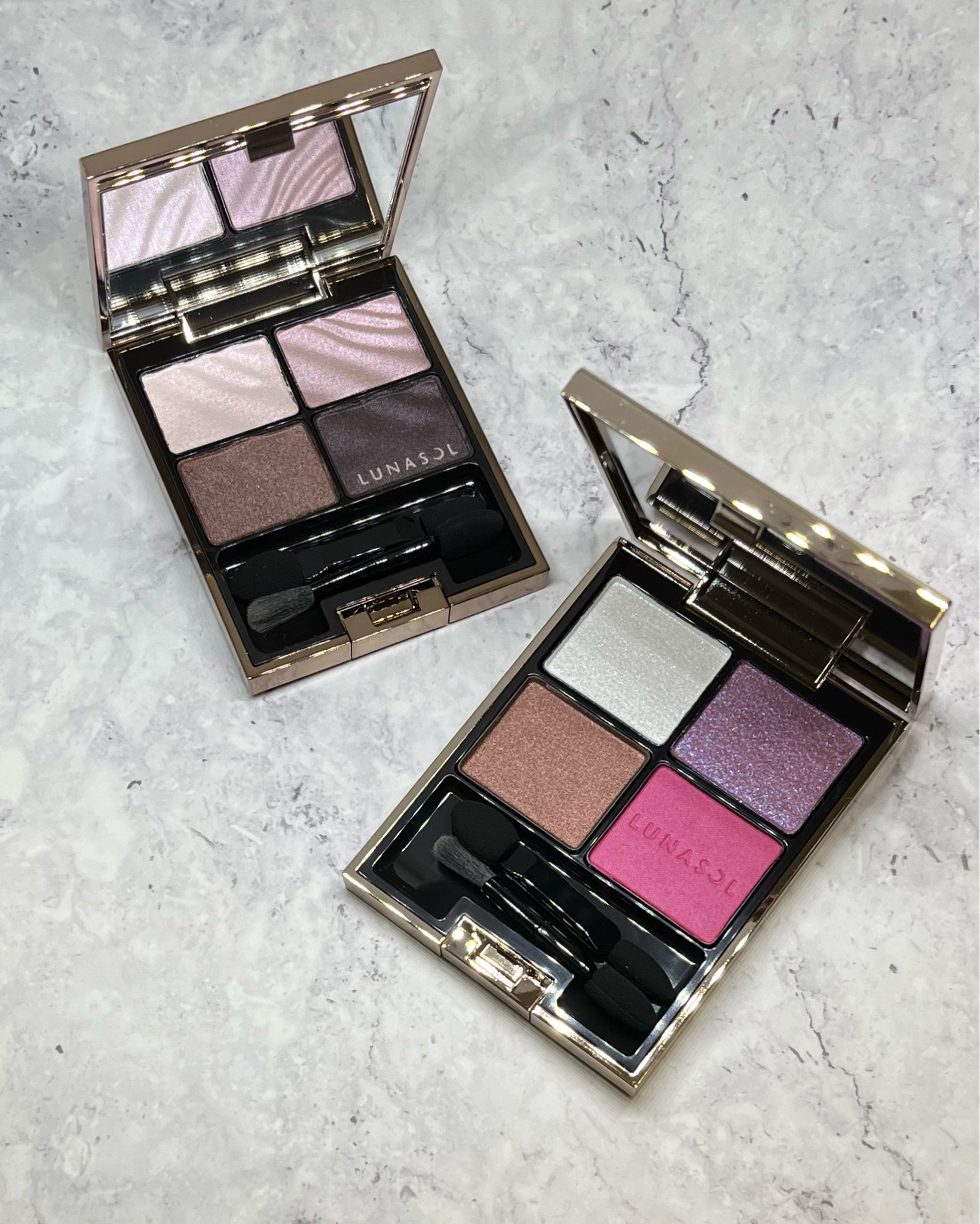 ルナソル / ベルベットフルアイズ 01 Deep Bordeaux Velvetの公式商品