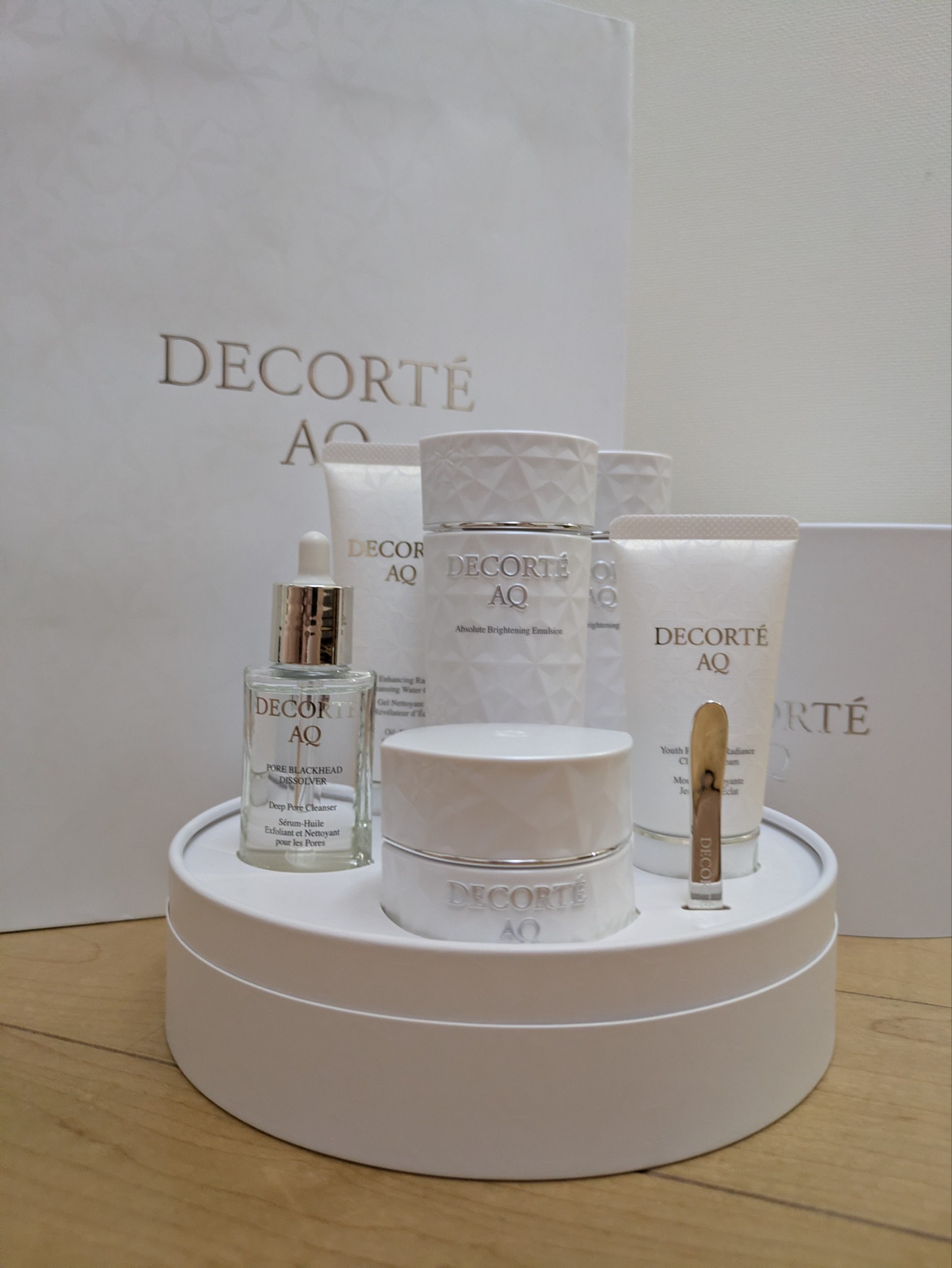 コスメデコルテ / AQ ブライト ラディアンス コフレ IIの公式商品