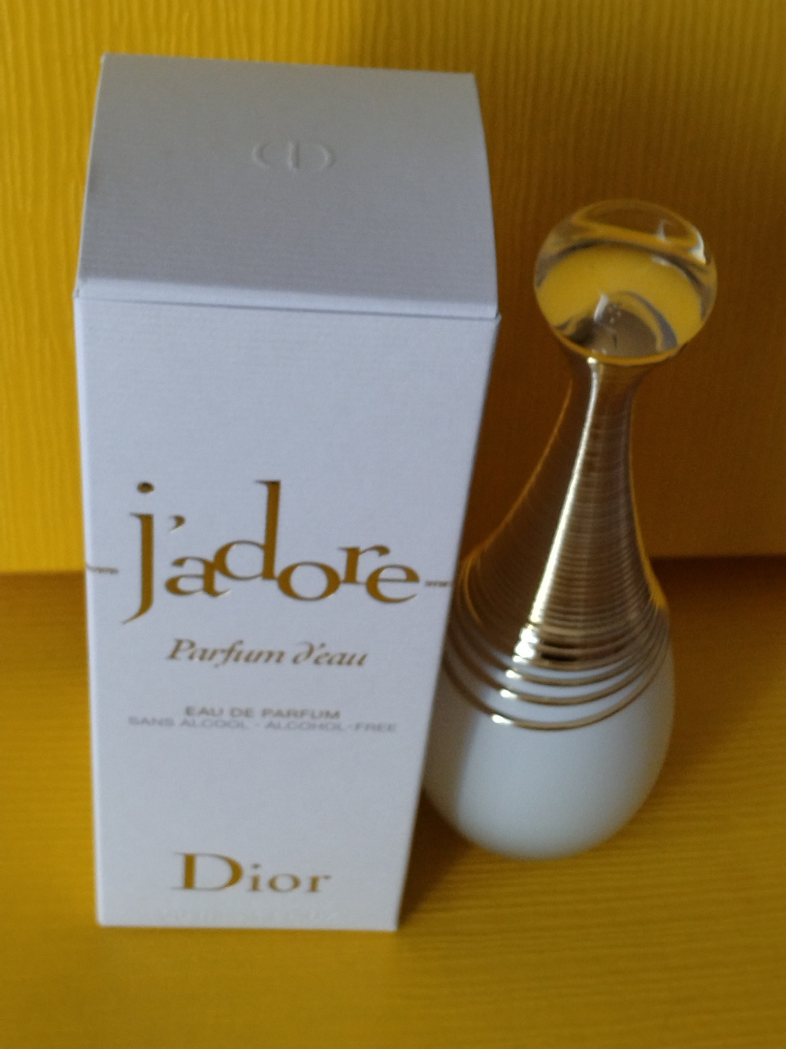 ディオール / ジャドール パルファン ドーの公式商品情報｜美容