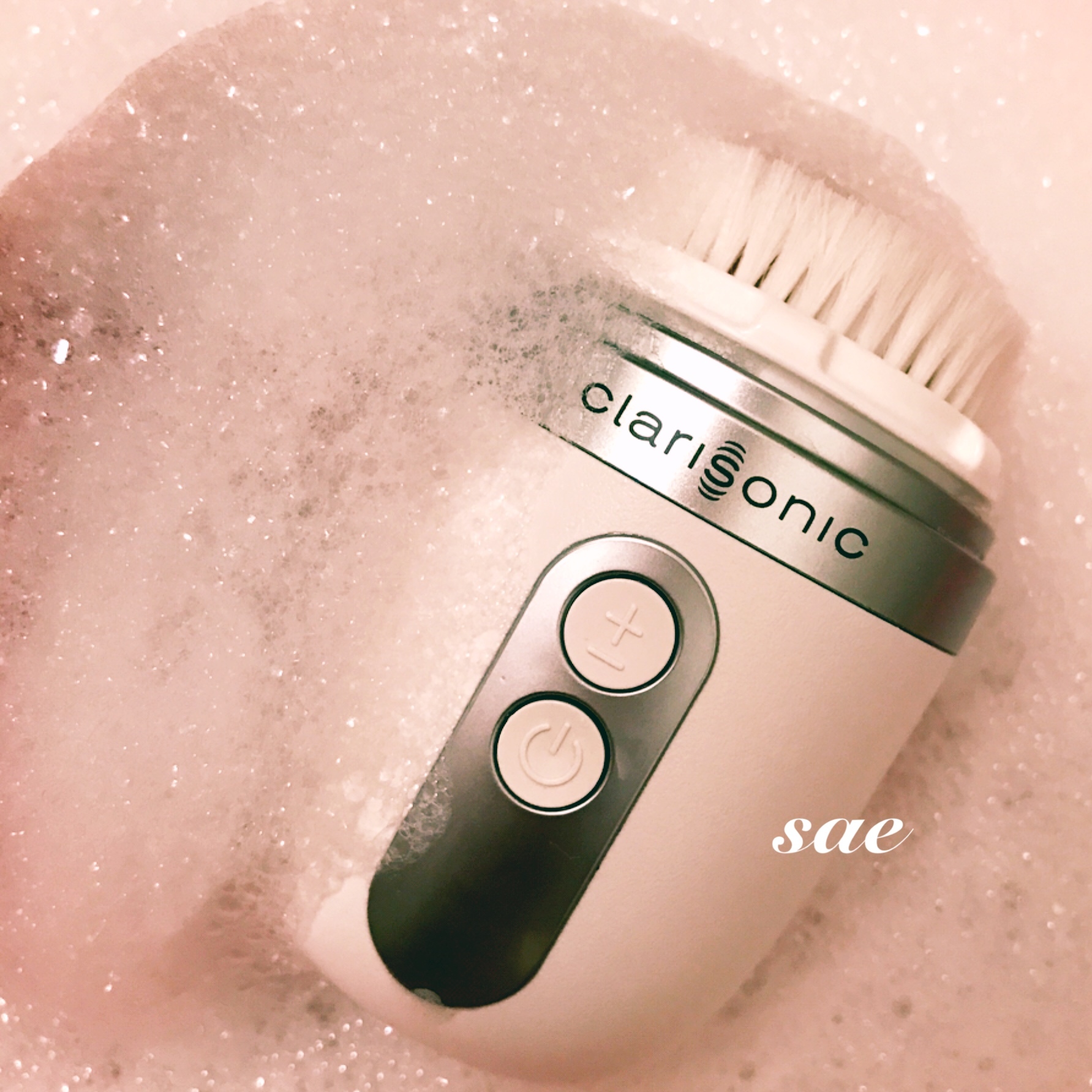 新品クラソニック ミア2海外版電動洗顔ブラシニキビなどに Amazon.com