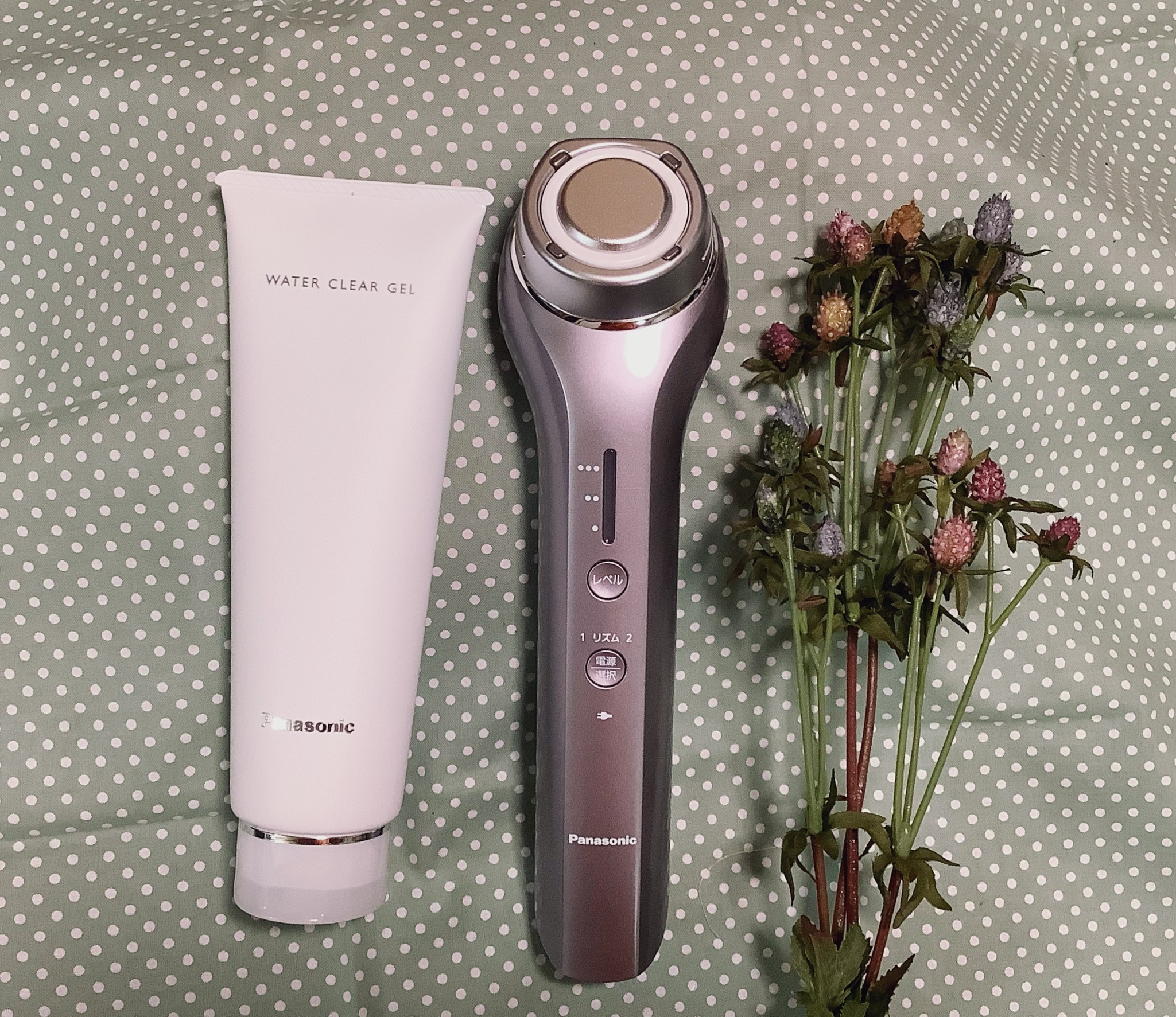 Panasonic RF美顔器 EH-SR72 Panasonic / RF美顔器 EH-SR72の公式商品