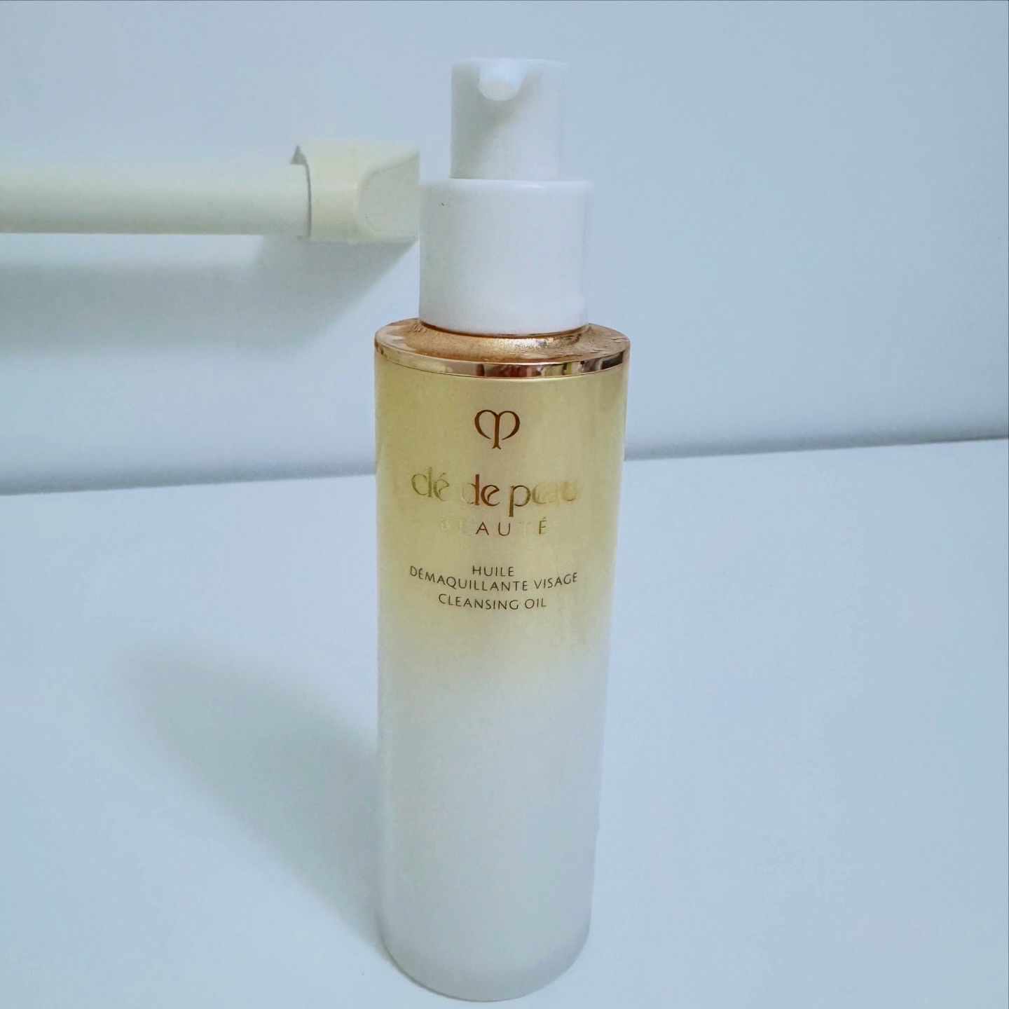 未開封品 クレドポーボーテ ユイルデマキアントヴィサージュ 200ml×2本