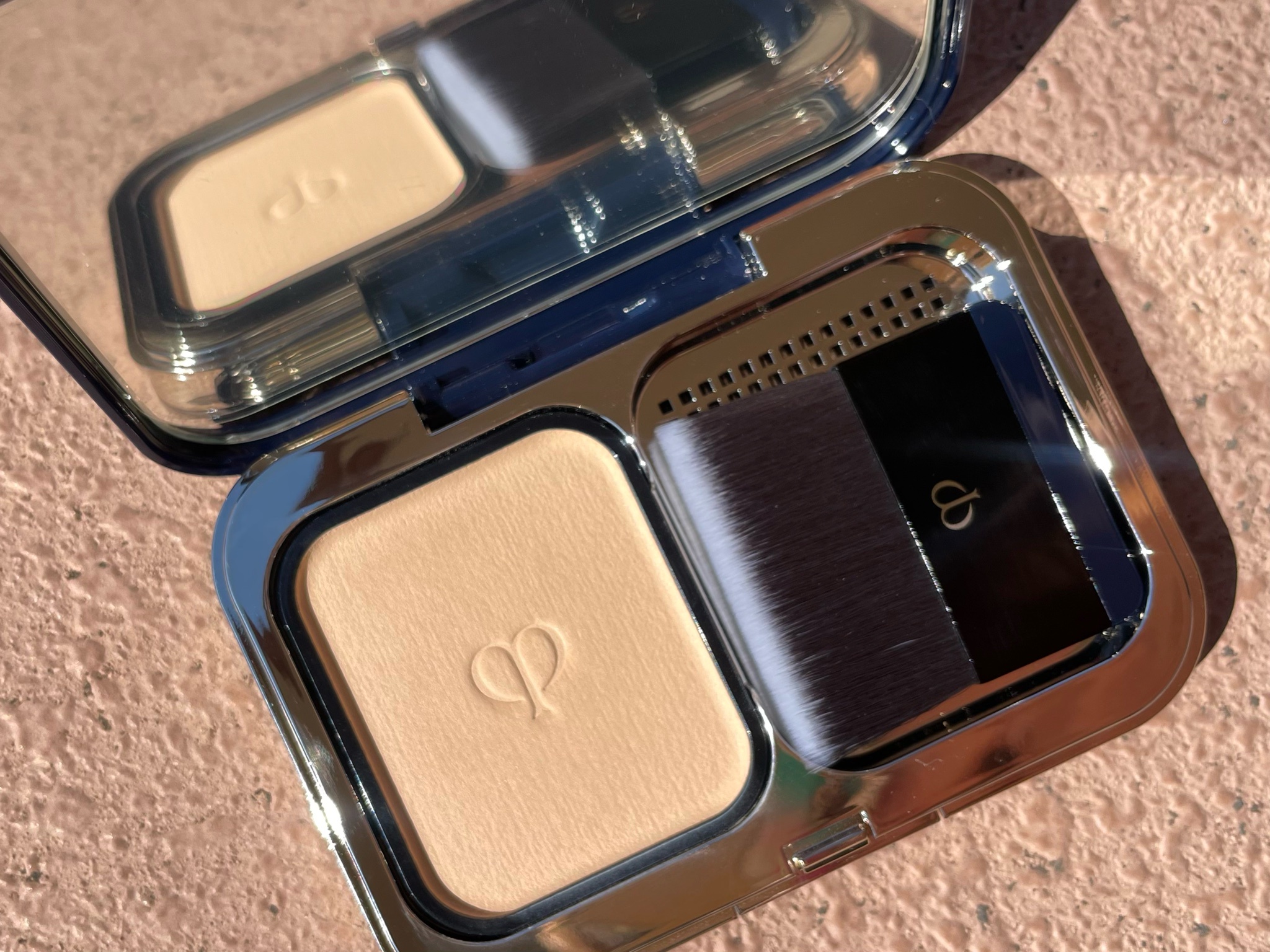 クレ・ド・ポー ボーテ / タンプードルエクラIIの公式商品情報｜美容