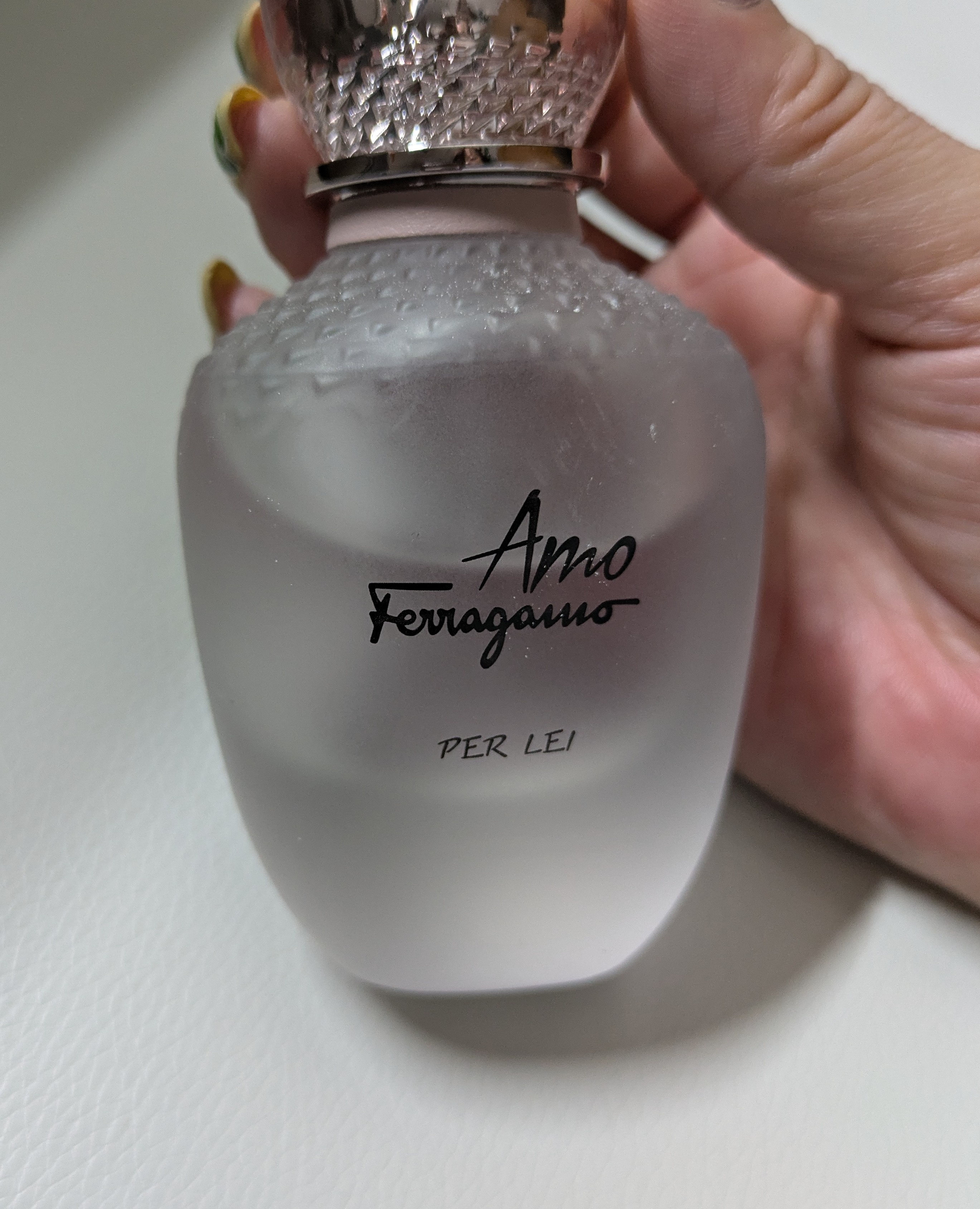 フェラガモ / アモ フェラガモ パー レイ オーデパルファムの公式商品