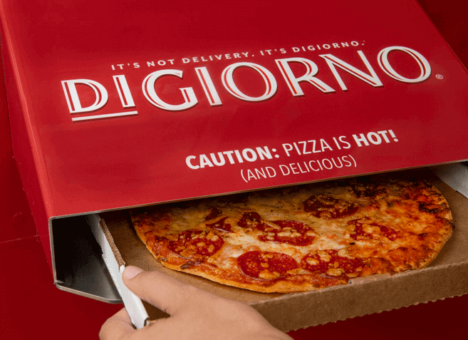 ネスレが焼きたてのピザを提供する自販機を試験導入 - Foovo -フード