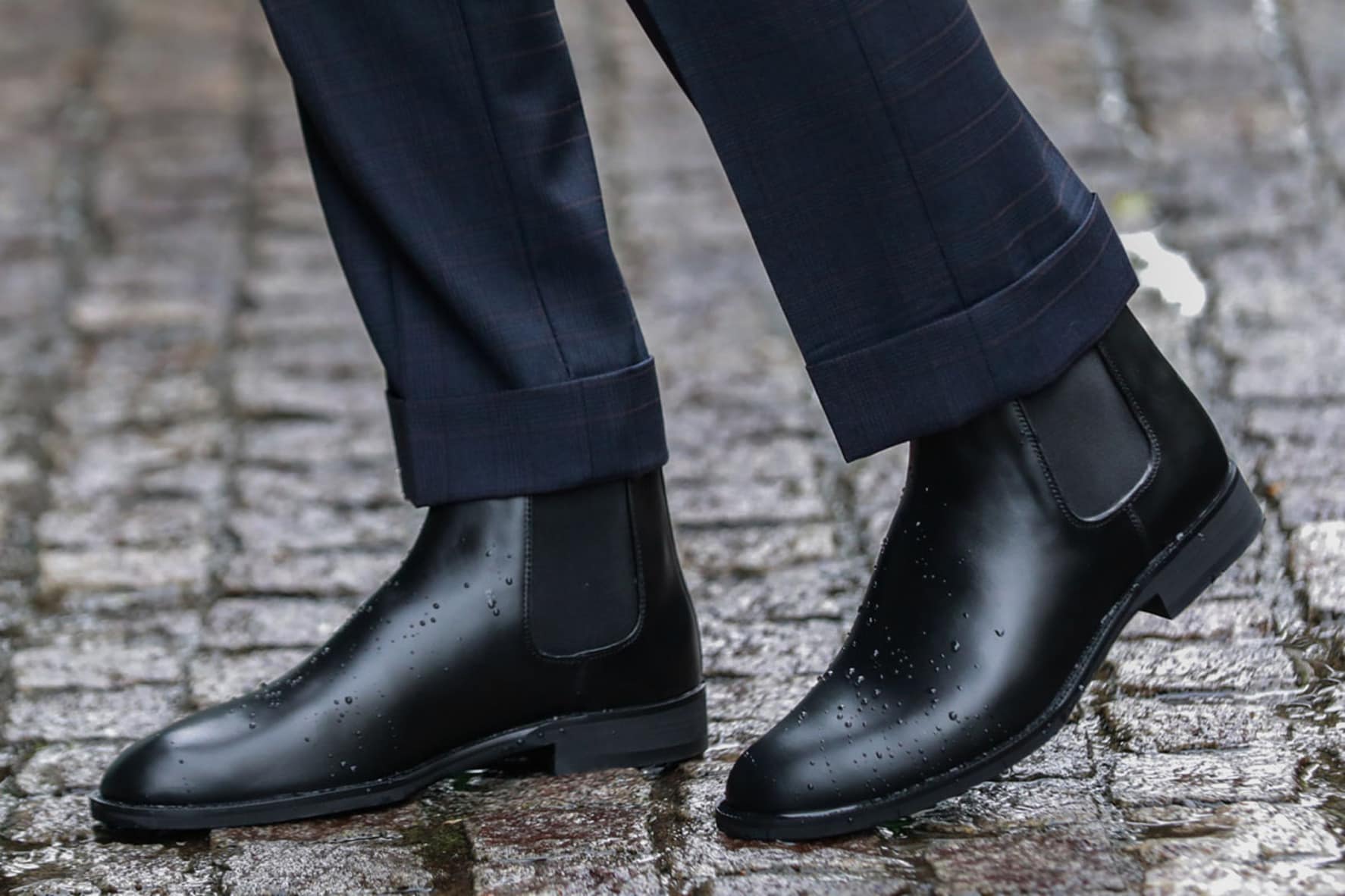 梅雨の最強レインブーツ。三陽山長の「防水 誠十郎」の防水スペックが