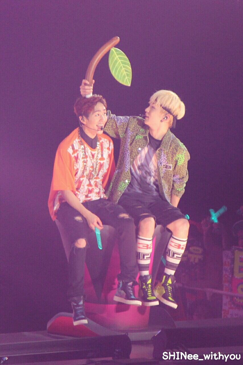 Shining SHINee – 'SHINee WORLD 2013~Boys Meet U' Japan Arena Tour