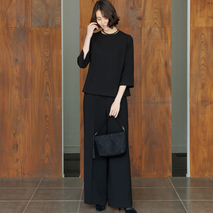 レース素材の2WAYポシェットバッグ ・ブラック｜東京ソワール