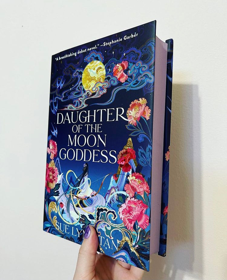 Daughter of the moon goddess (special edition) – foxandwit