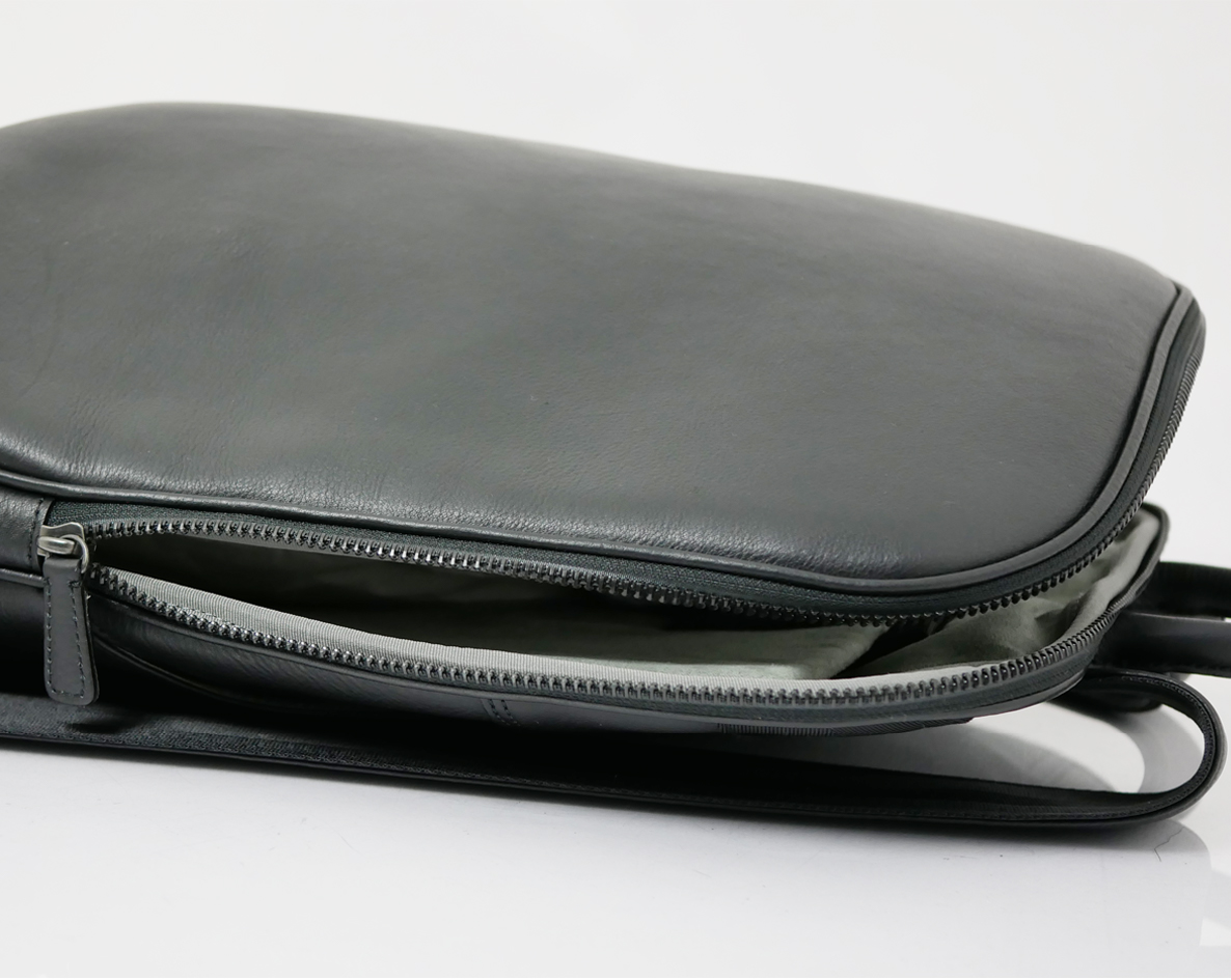 オイルミーリングPCリュック(M) - Flathority(フラソリティ)公式通販サイト