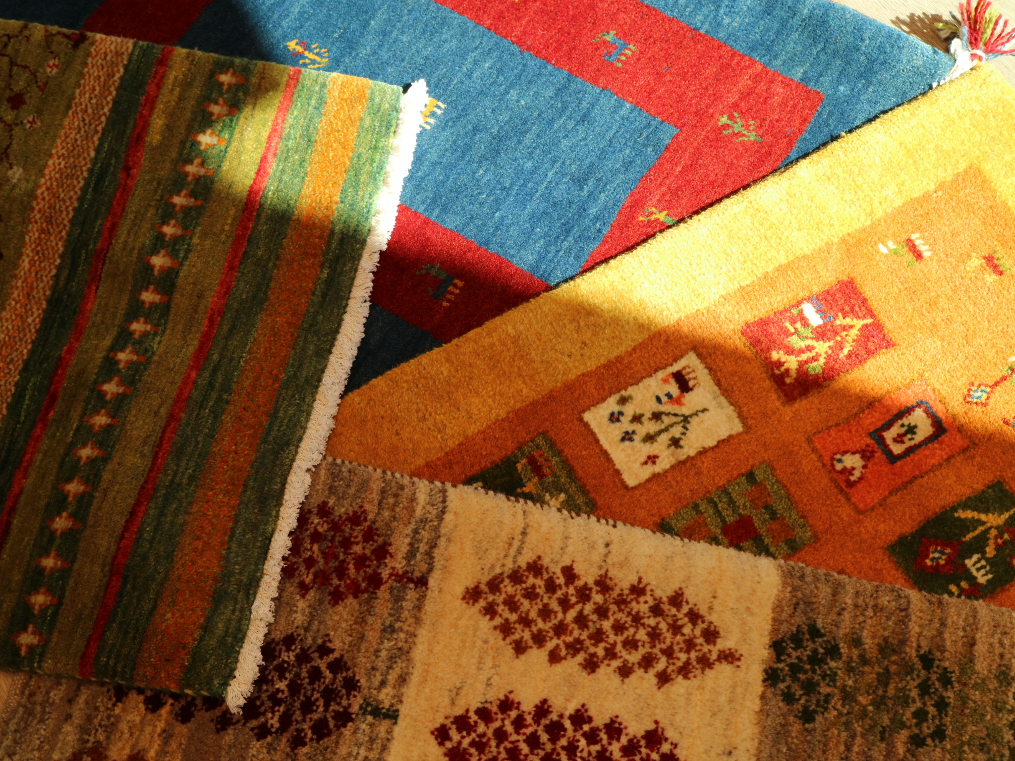 ギャッベ｜ペルシャ絨毯 直輸入専門店 - Flying Carpet 株式会社