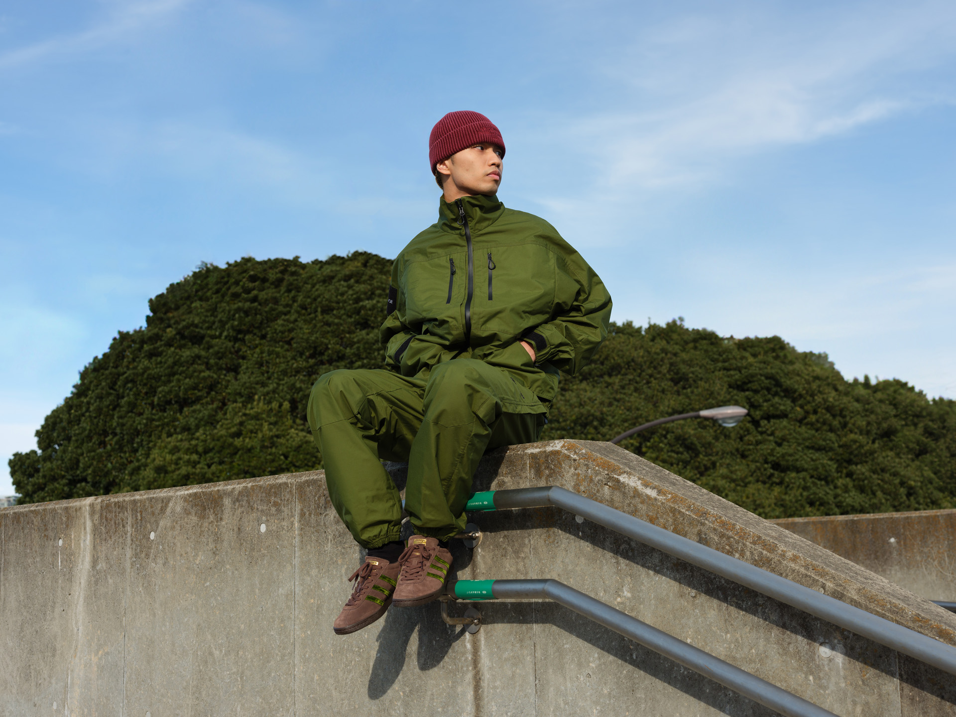 atmos Apparelから「Marmot」とのセットアップが1月11日(土)登場