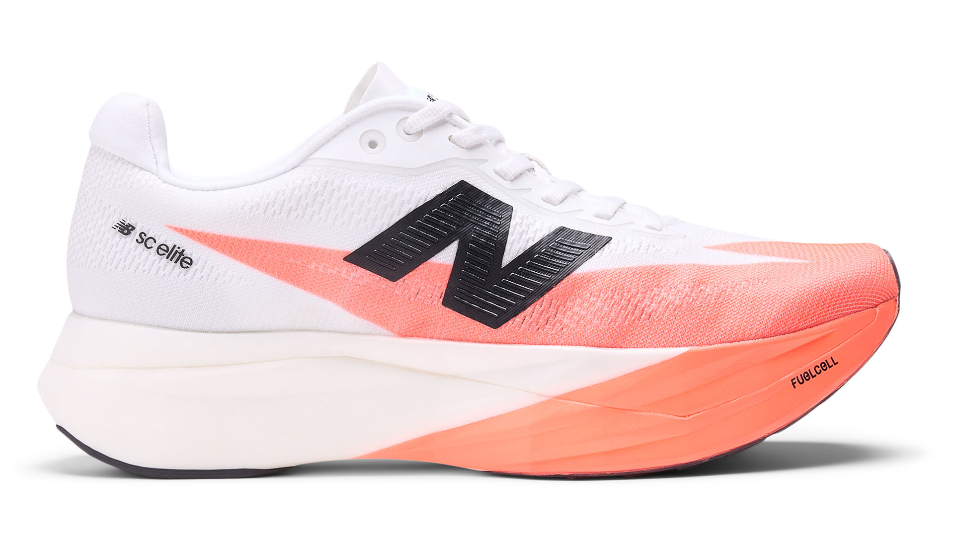 New Balanceからランナーに向けたトップモデル 「FuelCell SuperComp