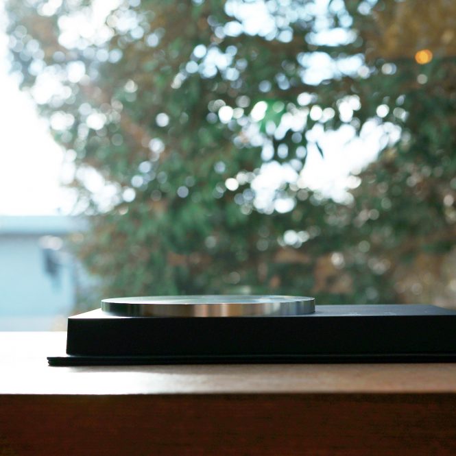 ペトロールズと代官山 蔦屋書店がコラボしたCDプレーヤーが限定発売