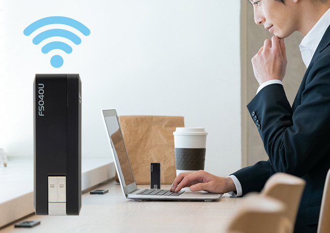 LTE USBドングル +F FS040U｜富士ソフト株式会社
