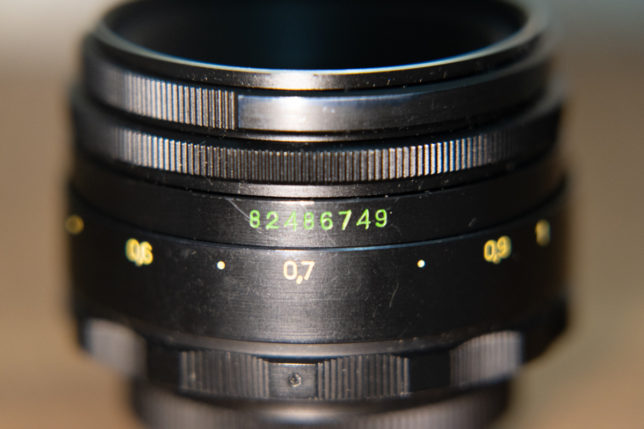 ぐるぐるボケを楽しむ安価なネタレンズ ヘリオスHelios-44-2 58mm F2