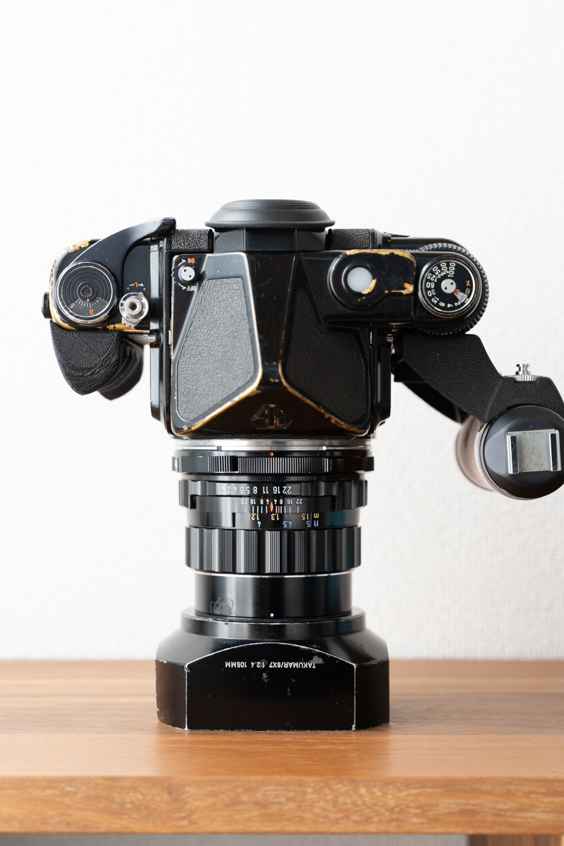 レンズレビュー】ペンタックス67 SMC 105mm F2.4で中判カメラの世界へ